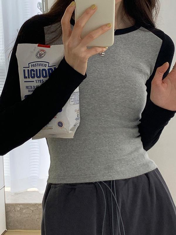 Contrast Color Raglan Slim Long Sleeve Knit Product Image