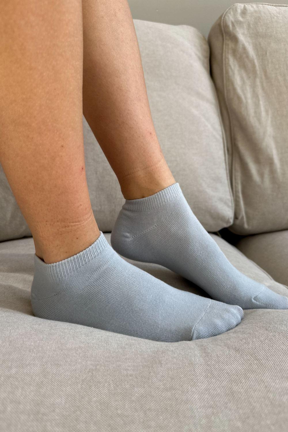 Basic Ankle Socks Product Image