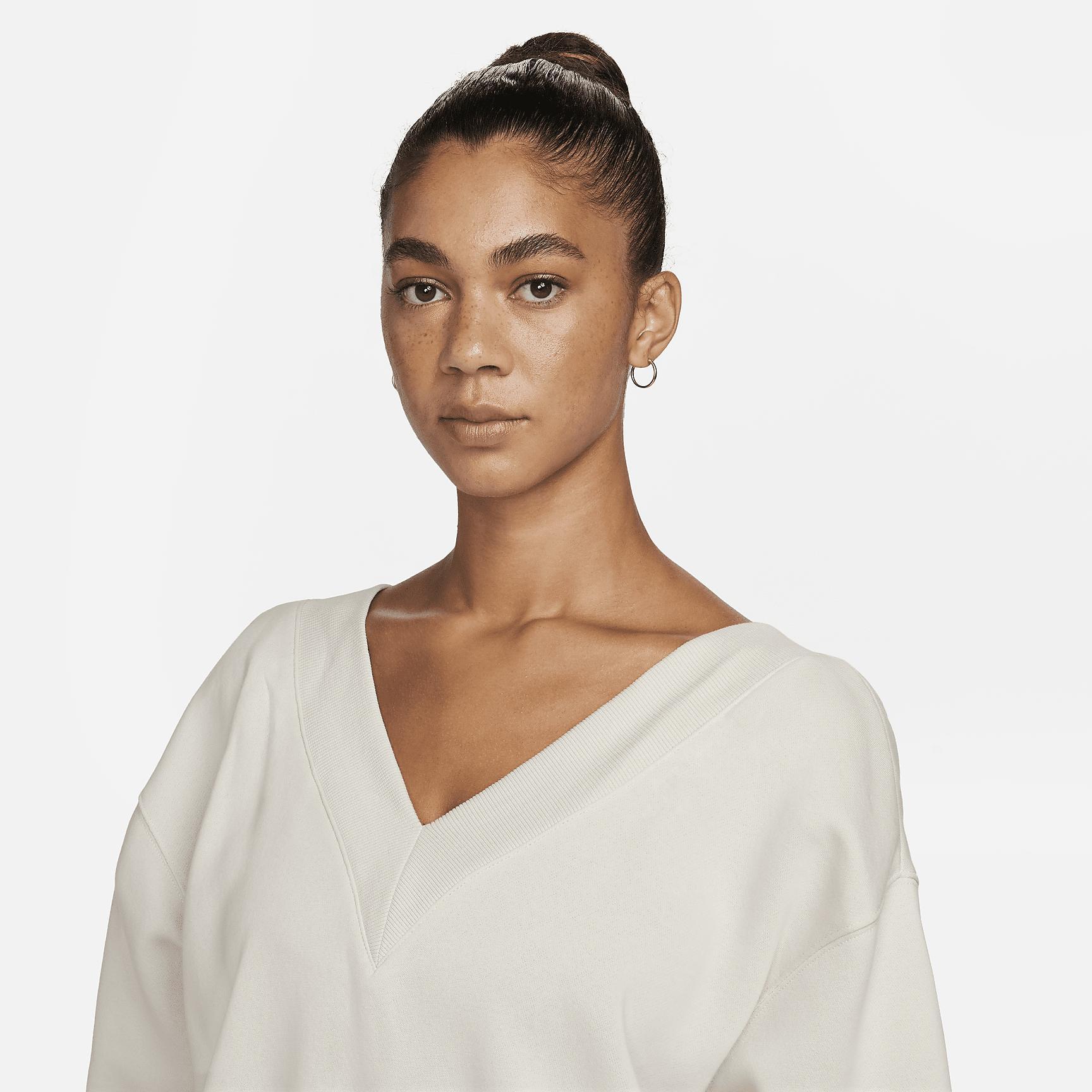Nike Sportswear Phoenix Fleece Women's Oversized V-Neck Sweatshirt Product Image