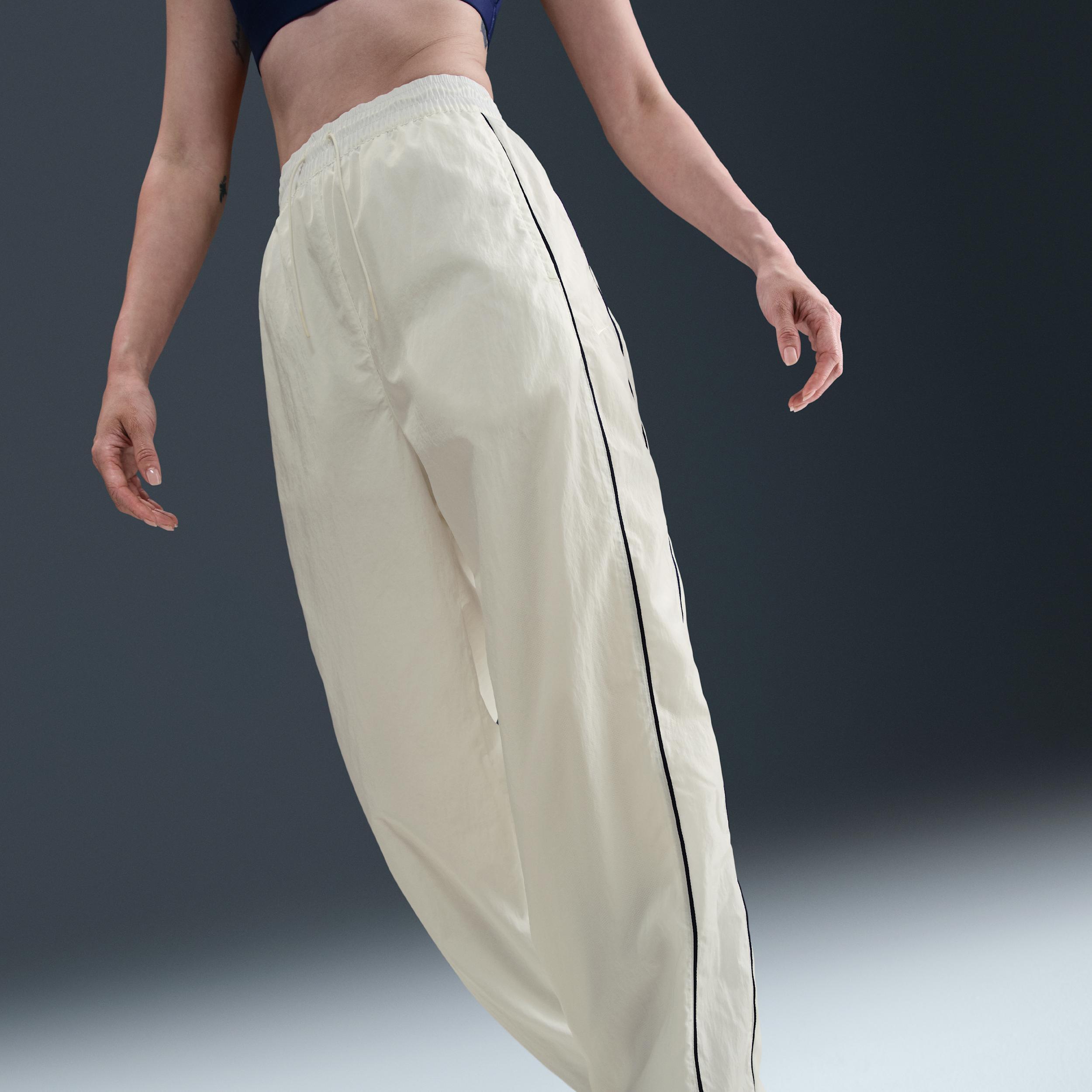 Nike Womens Windrunner High-Waisted Woven Open-Hem Pants | FV7655-135 Product Image