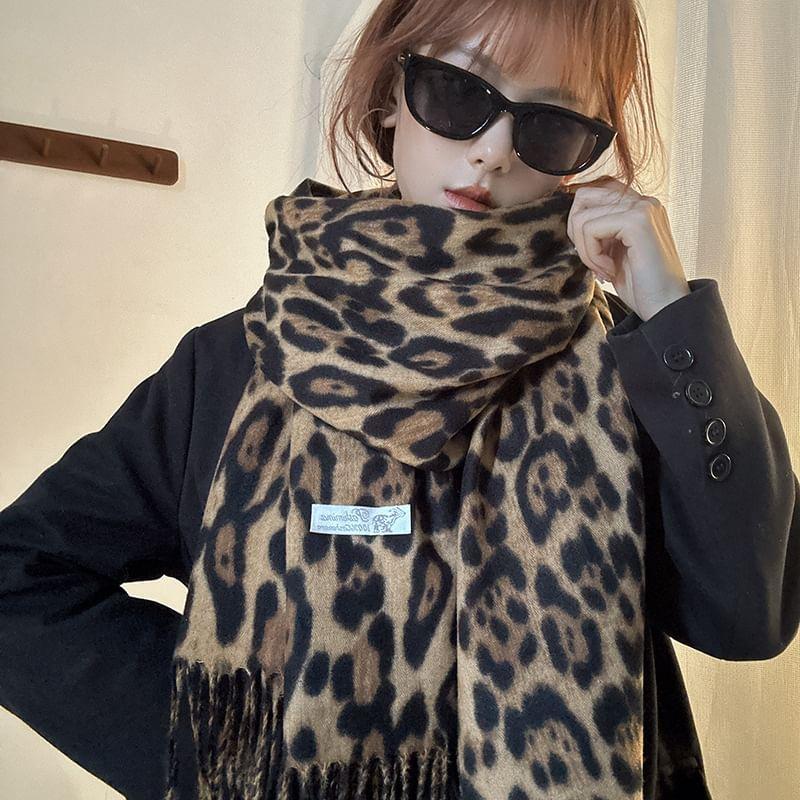 Leopard Print Fringed Scarf Product Image