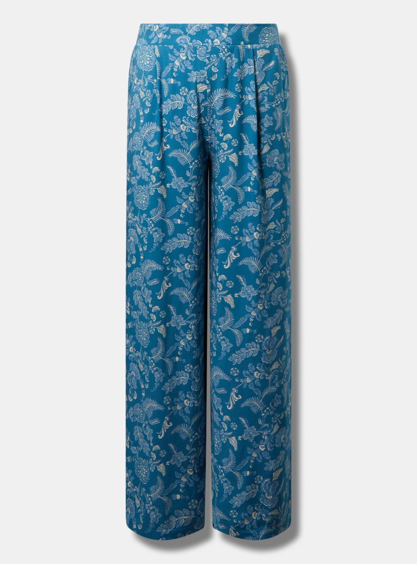Pull-On Wide Leg Pant Product Image