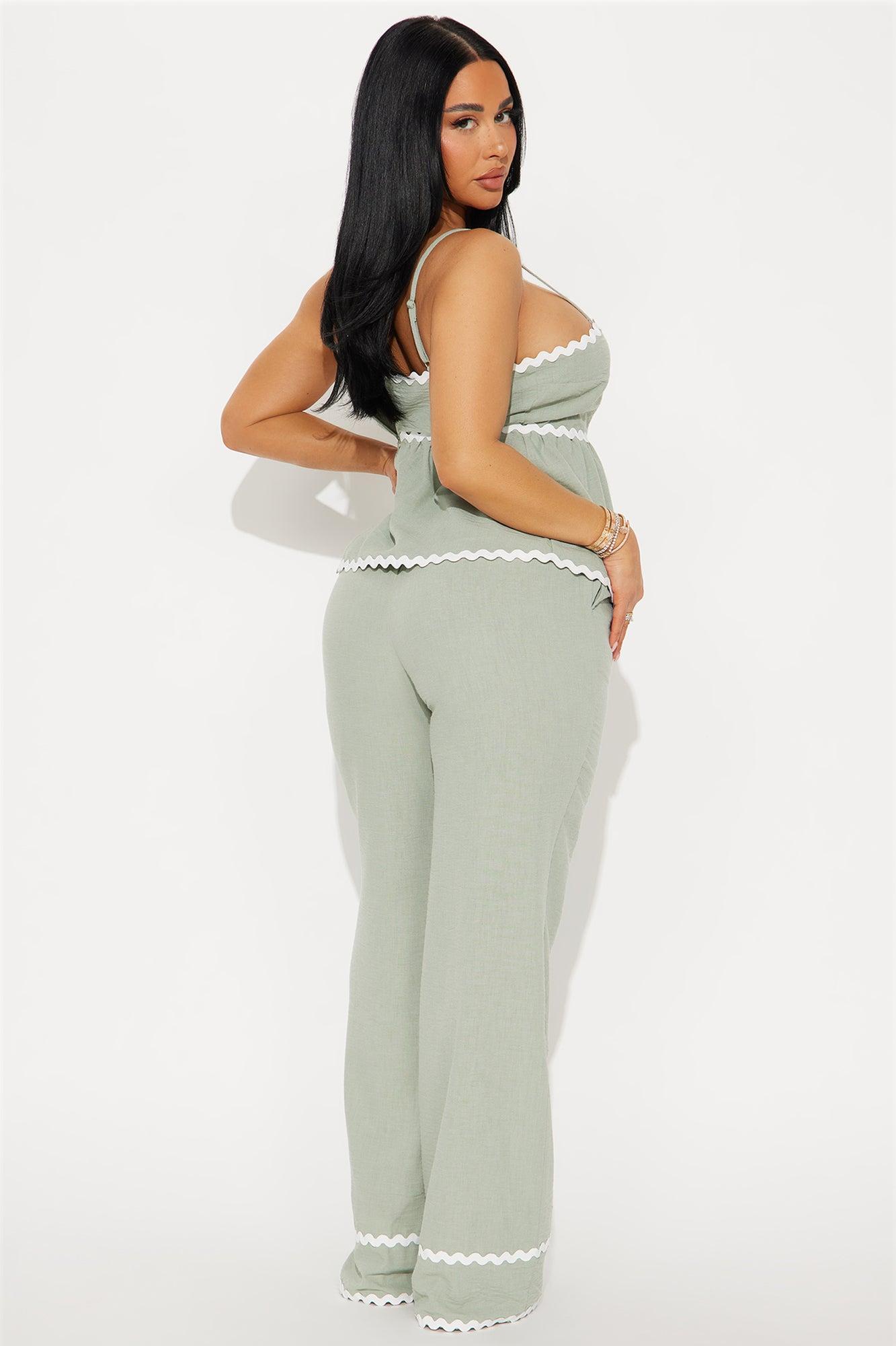 Walk The Coast Linen Pant Set - Sage Product Image