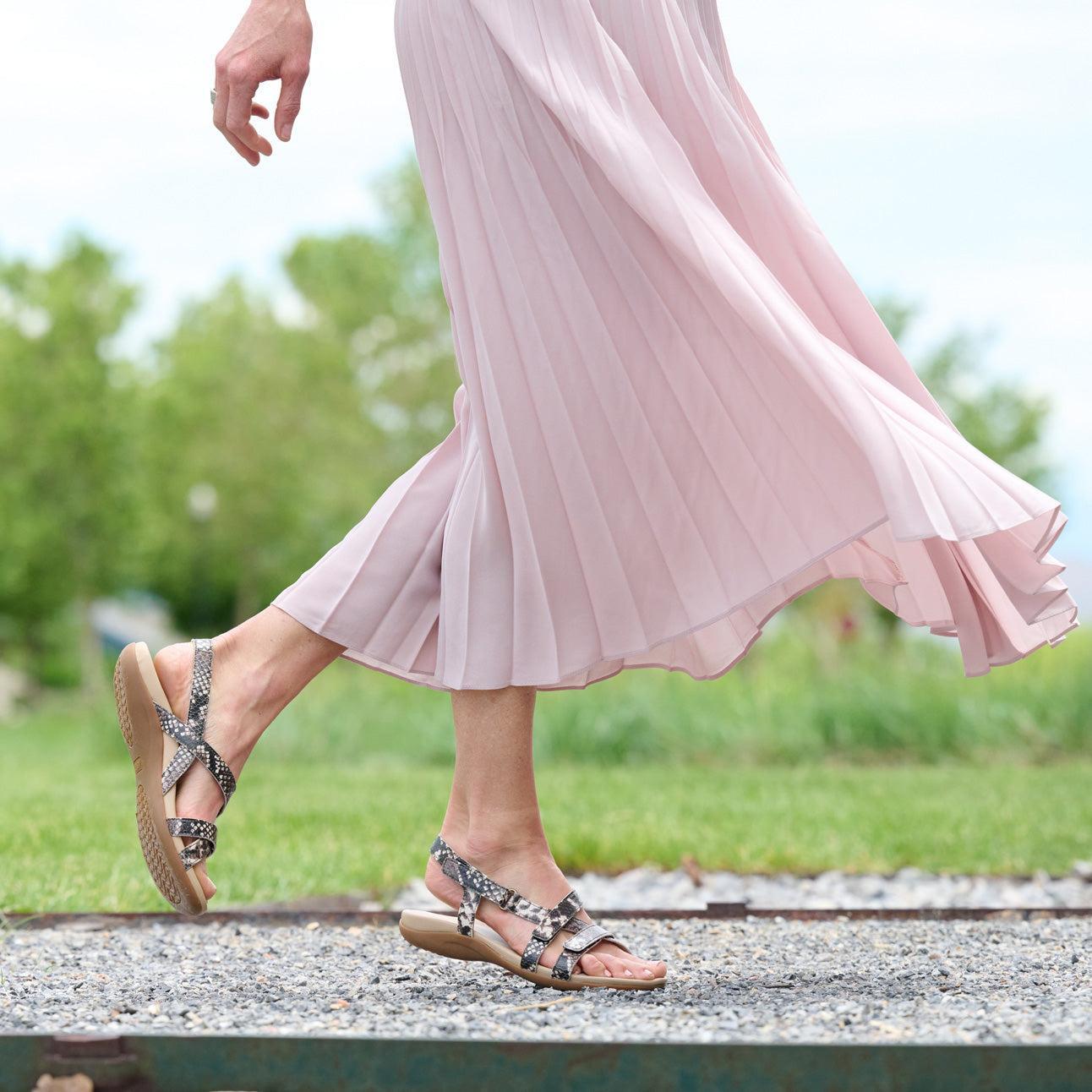 Oasis Slingback Metatarsal Product Image