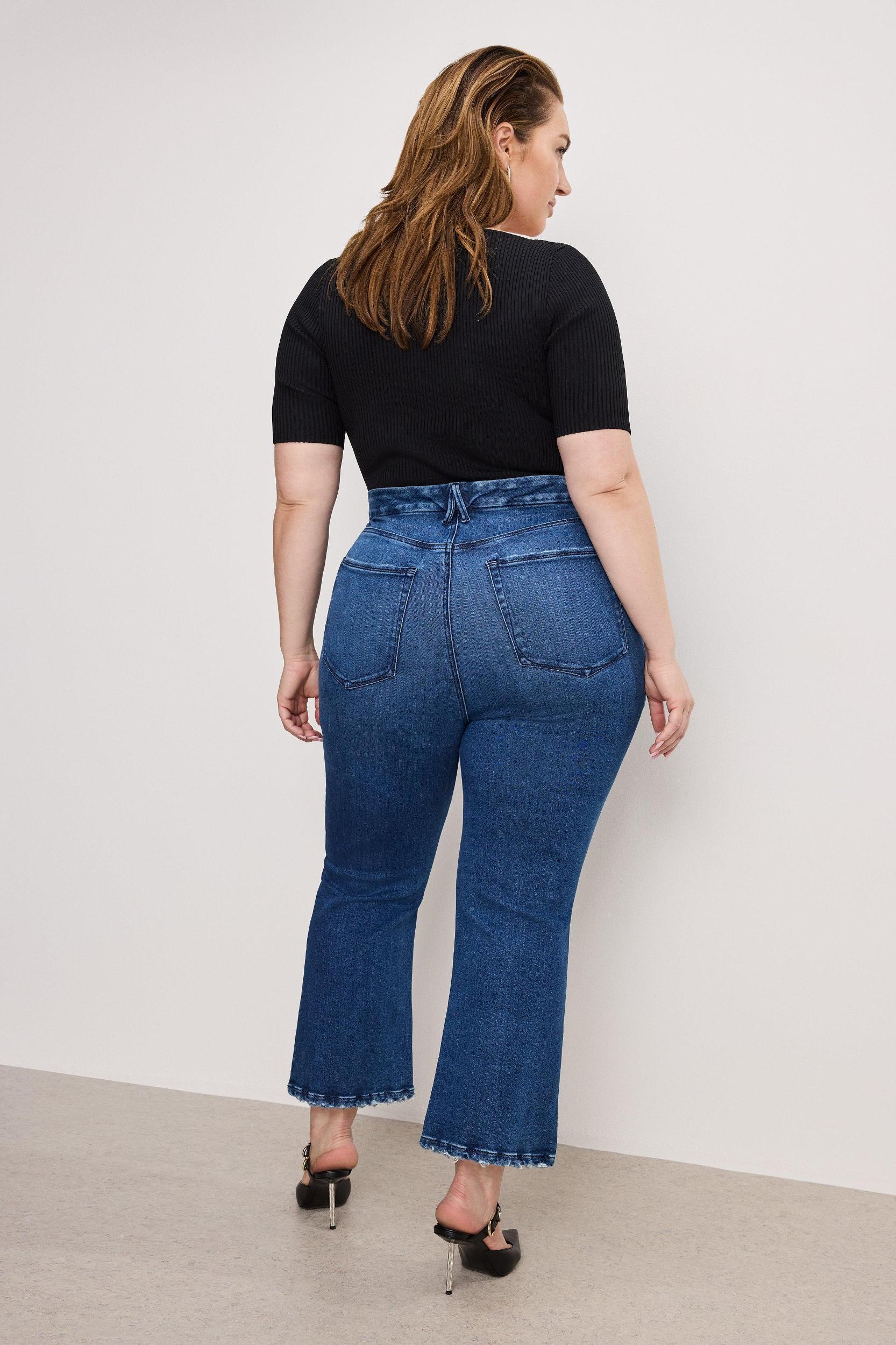 SOFT-TECH GOOD LEGS CROPPED MINI BOOT JEANS | INDIGO891 Product Image