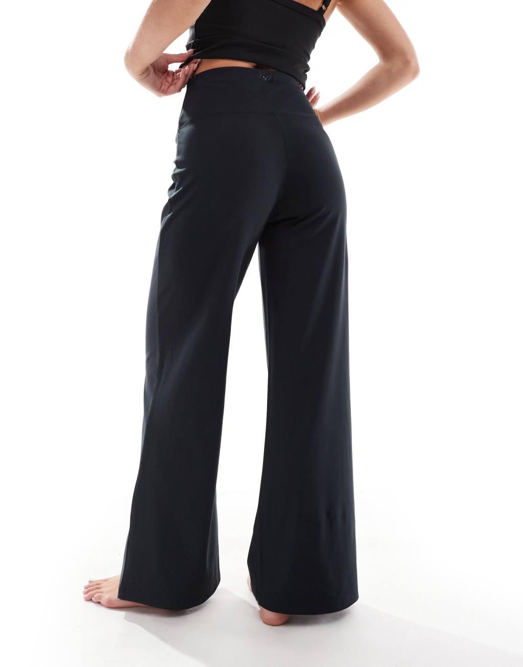 4505 Petite Icon soft touch dance pants in black  Product Image