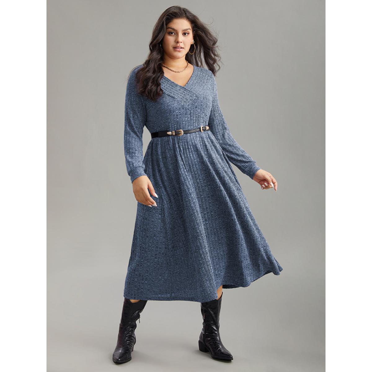 Plus Size Rib Knit Plain Plisse Long Sleeve Dress DarkBlue Women Leisure Rib Knit V-neck Long Sleeve Curvy Midi Dress BloomChic 14-16/1X Product Image