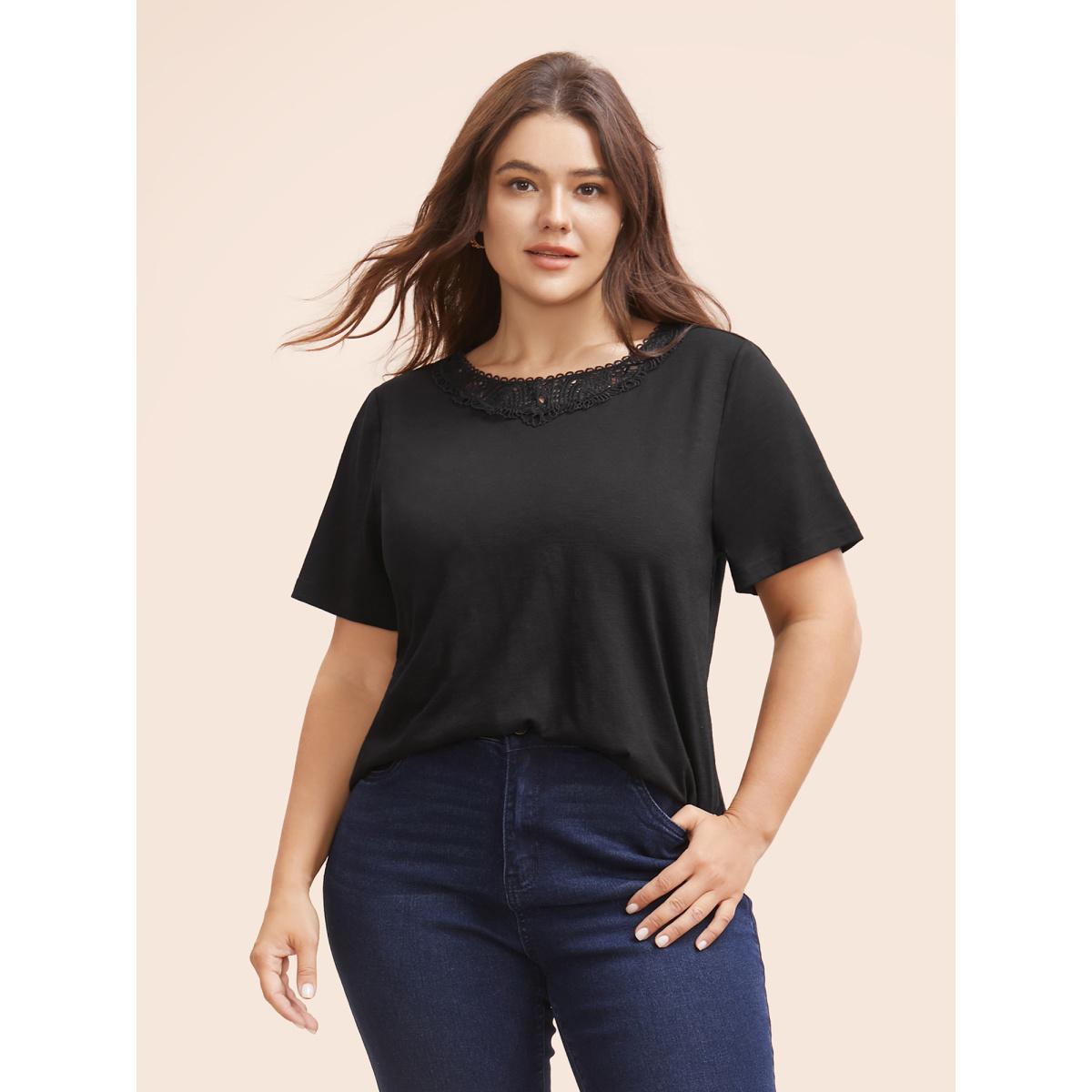 Plus Size Crew Neck Stretch Lace Patchwork T-shirt Black Women Elegant Patchwork Non Everyday T-shirts BloomChic 12/L Product Image