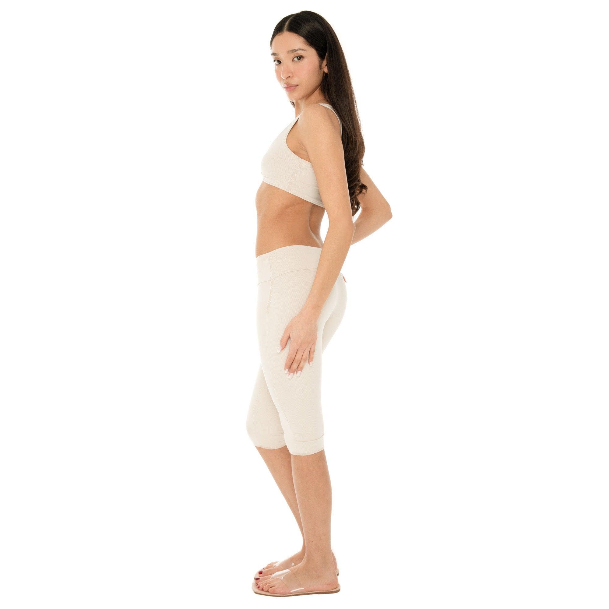 Clio Capri Product Image