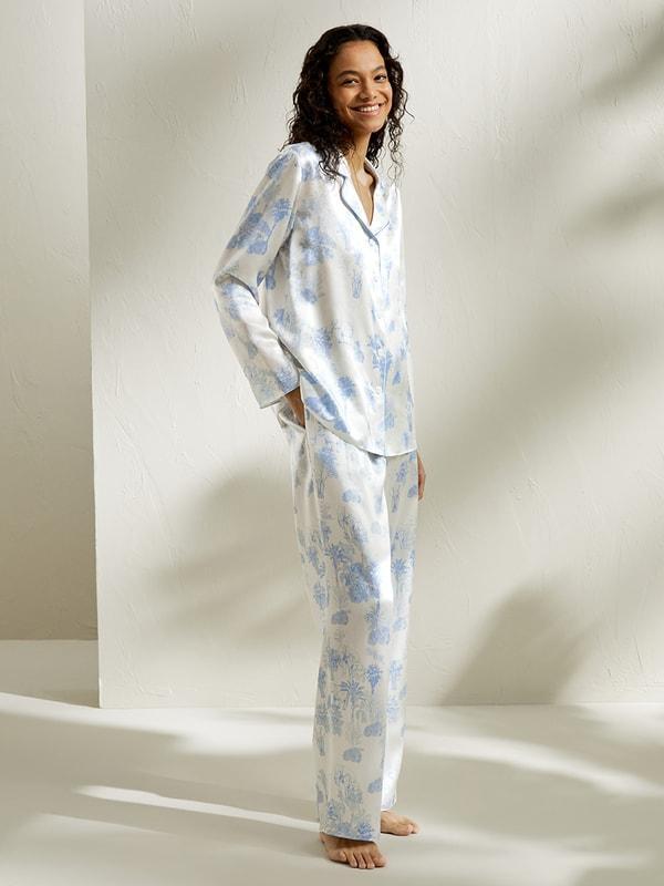 La Terra Long Pajama Set Product Image