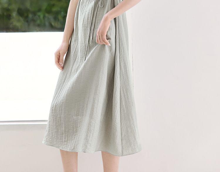 Short-Sleeve Notch Neck Plain Midi A-Line Dress Product Image