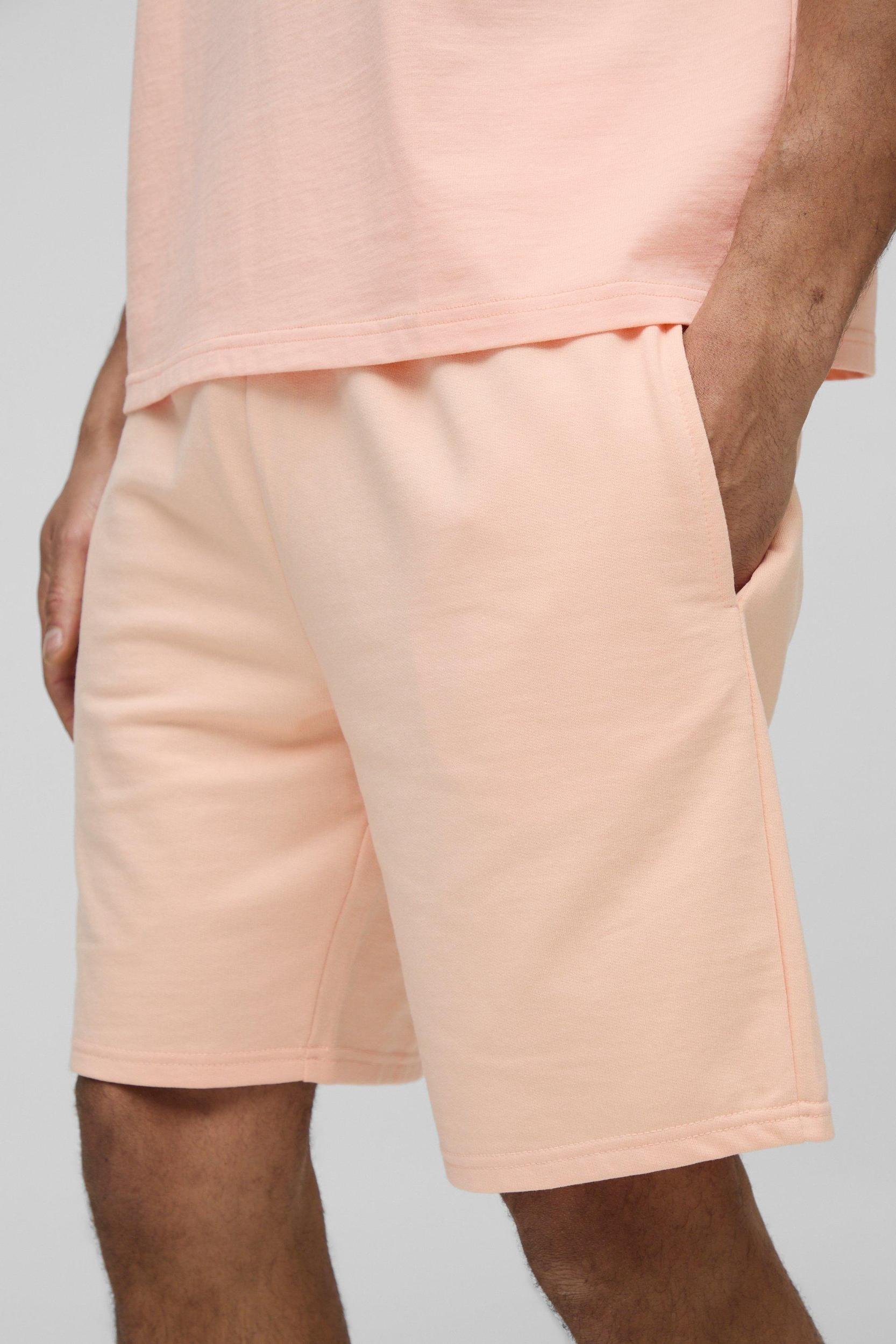 260GSM Loopback Basic Relaxed Fit Mid Length Shorts | boohooMAN USA Product Image