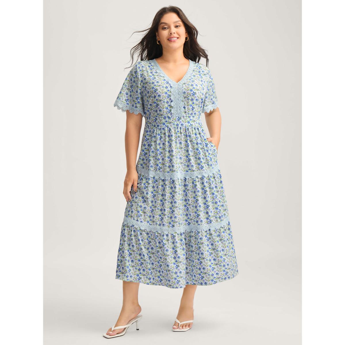 Plus Size Floral Print Lace Tiered Midi Dress LightBlue Women V-neck Short sleeve Curvy BloomChic 22-24/3X Product Image