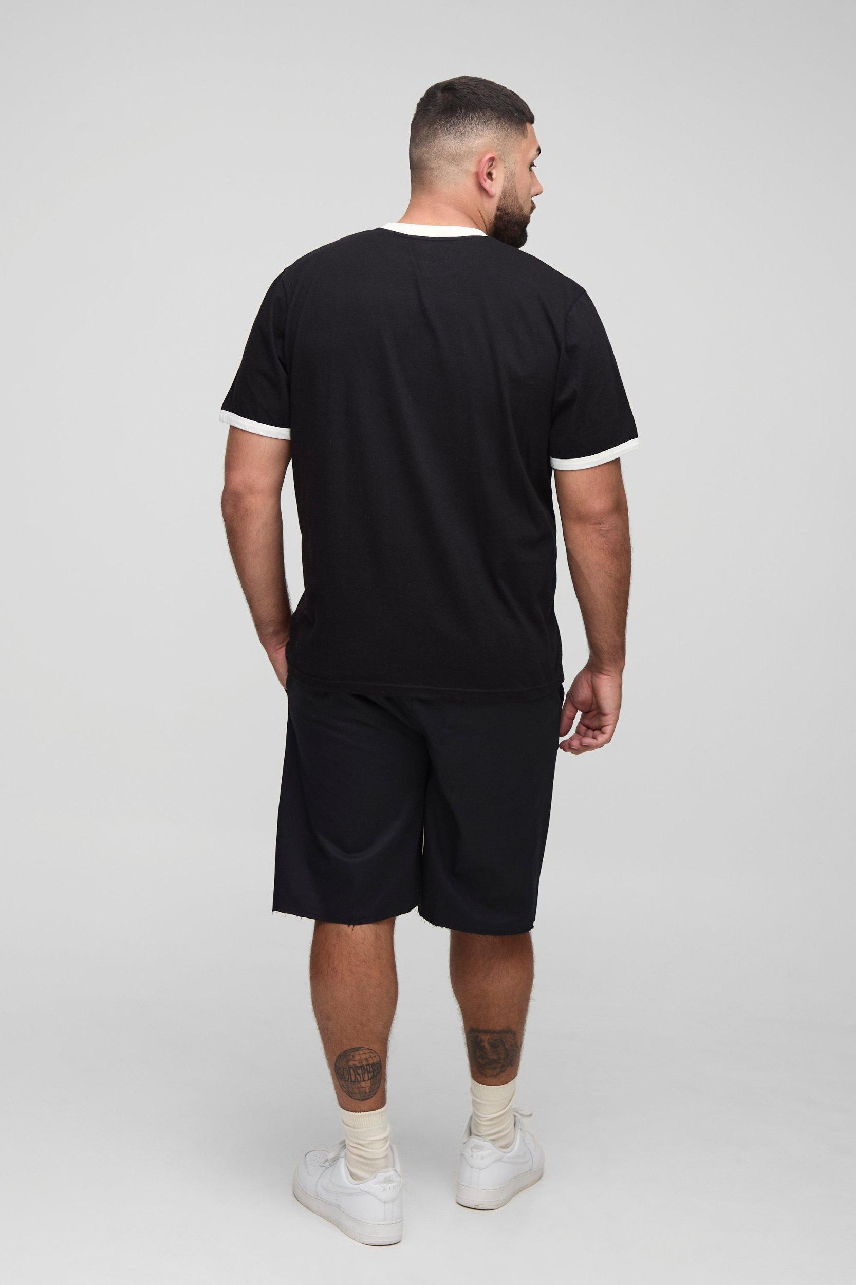 Plus Distressed Raw Hem Relaxed Fit Shorts | boohooMAN USA Product Image