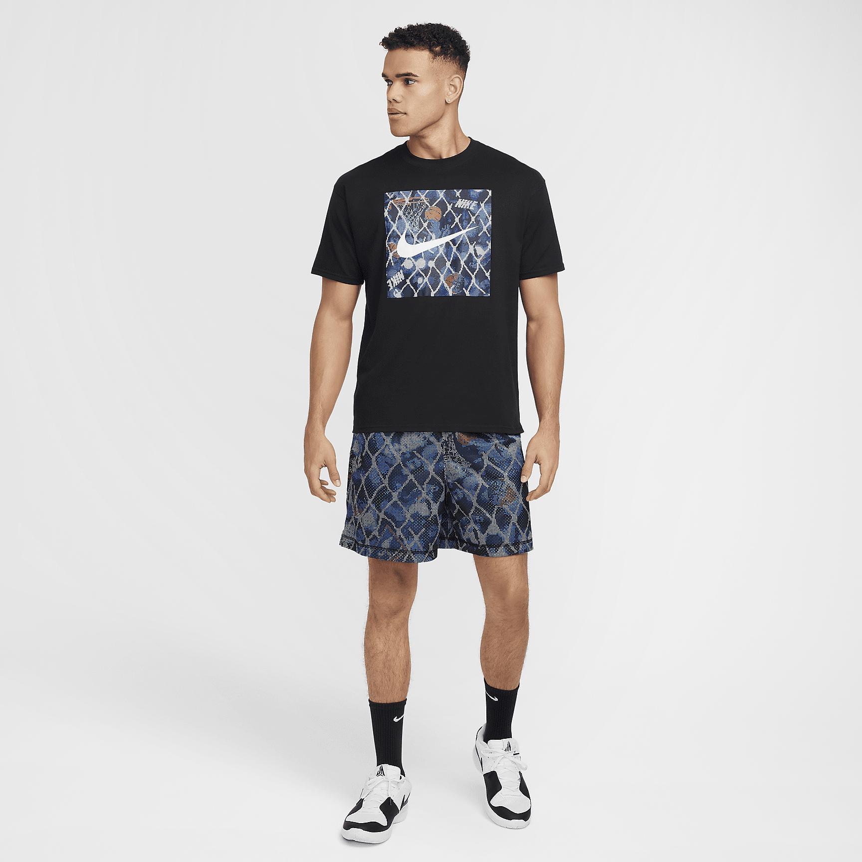 Nike Men's Max90 Basketball T-Shirt Product Image
