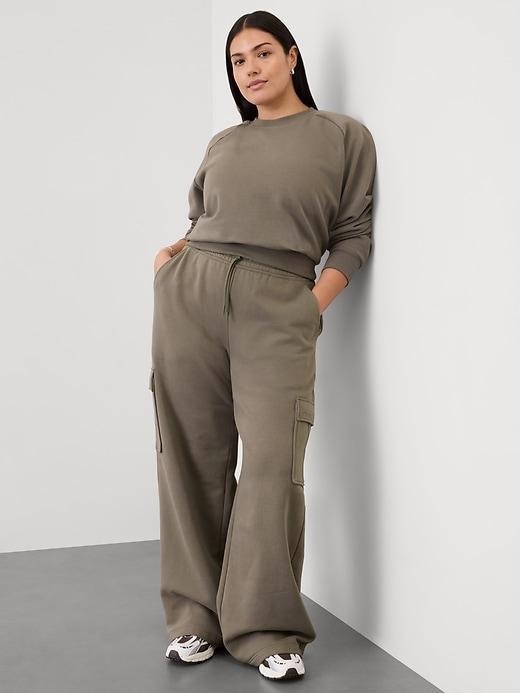 Easy Fleece Mid Rise Straight Cargo Pant Product Image