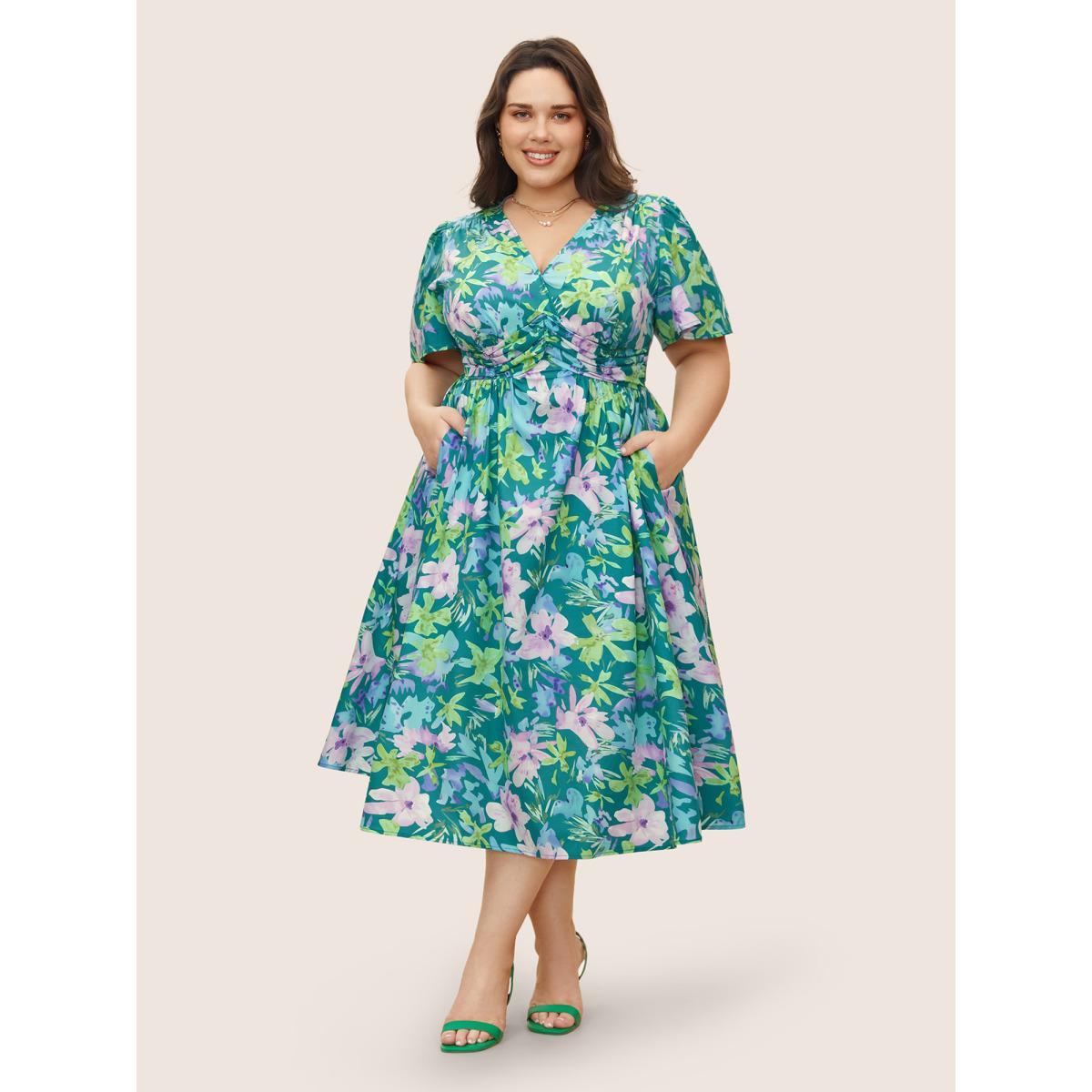 Plus Size Floral Print Pleated Ruffle Sleeve Dress Multicolor Women Elegant Pleated V-neck Short sleeve Curvy BloomChic 18-20/2X Product Image