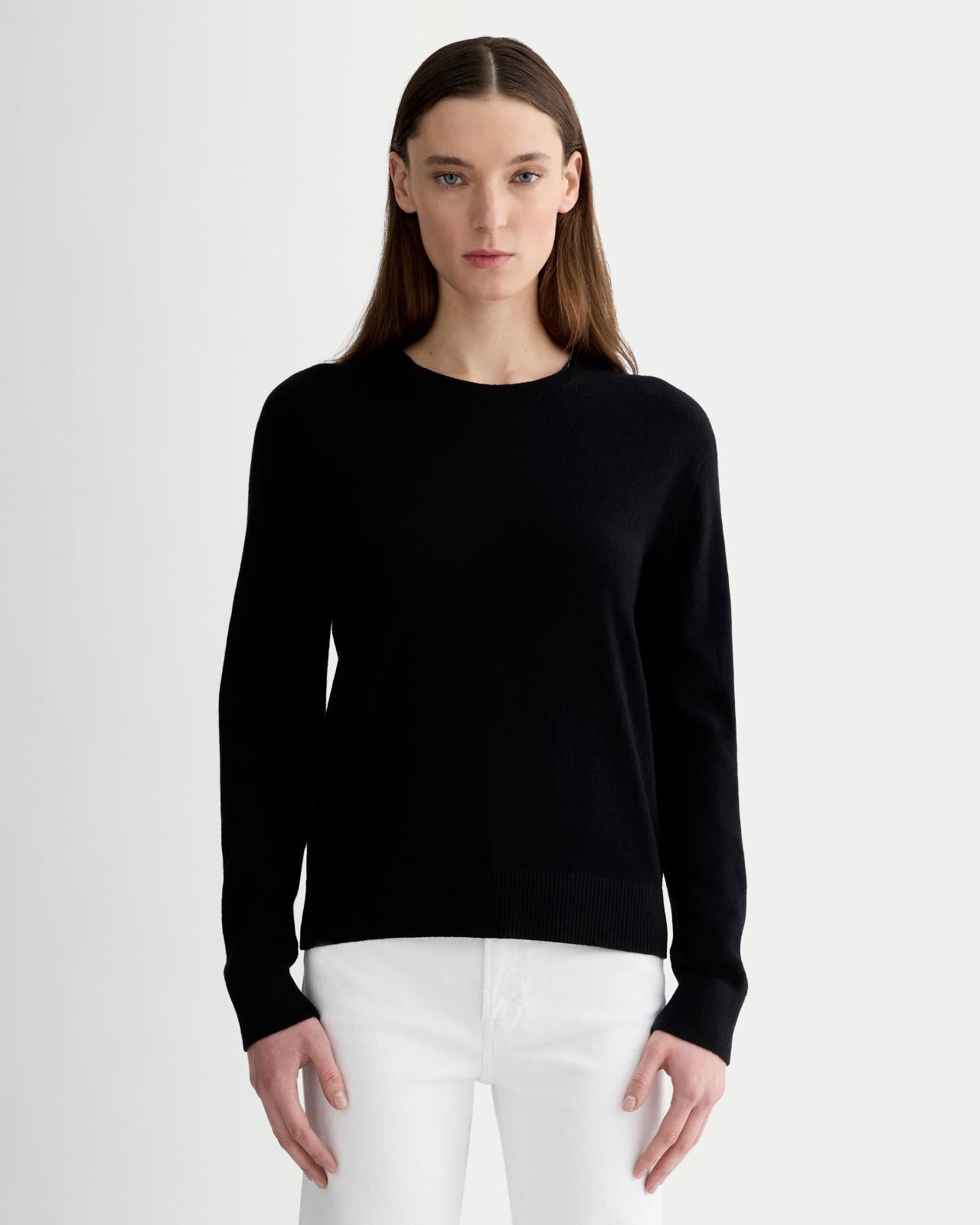 Womens Classic Crew in Cashmere Sweater by Everlane Product Image