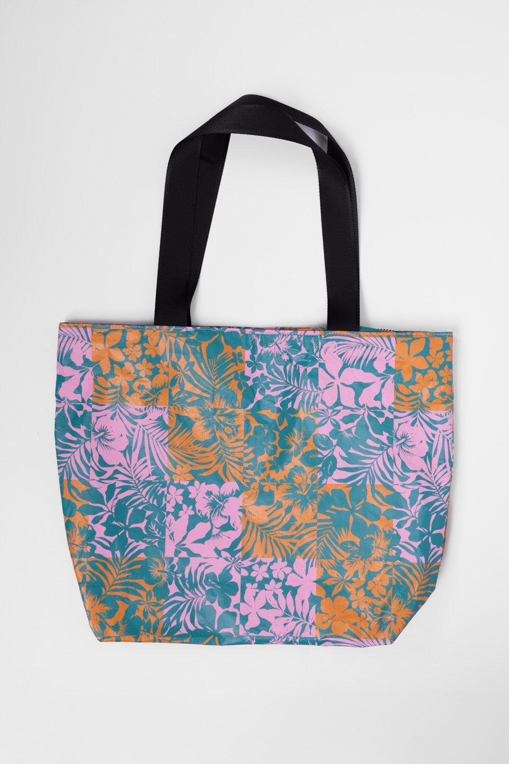 Water Resistant Tote - Echo Product Image