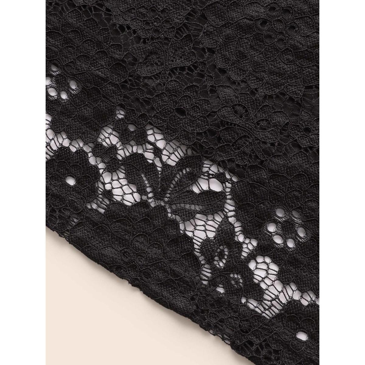 Plus Size Square Neck Lace Mesh Midi Dress Black Women Casual Woven ribbon&lace trim Square Neck Short sleeve Curvy BloomChic 28/5X Product Image