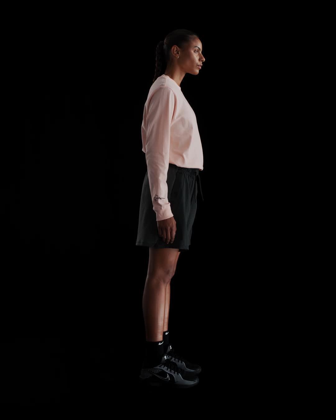 Nike Women's Sabrina Long-Sleeve Basketball T-Shirt Product Image