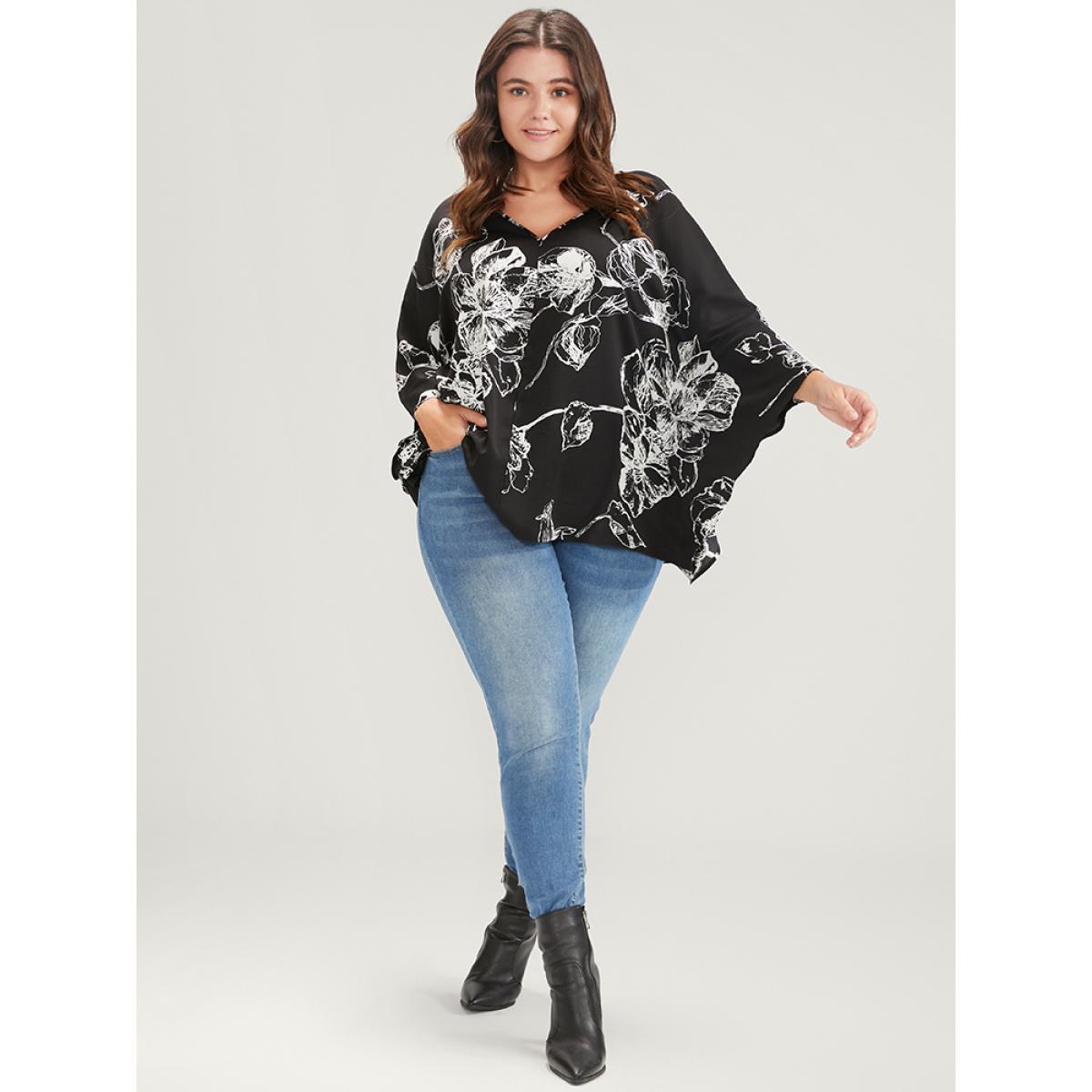 Plus Size Black Floral Print V Neck Dolman Sleeve Blouse Women Elegant Long Sleeve V-neck Dailywear Blouses BloomChic 26/4X Product Image
