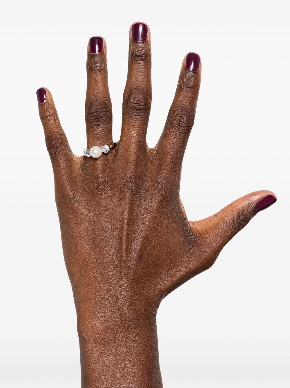 Matrix crystal pearl ring Product Image