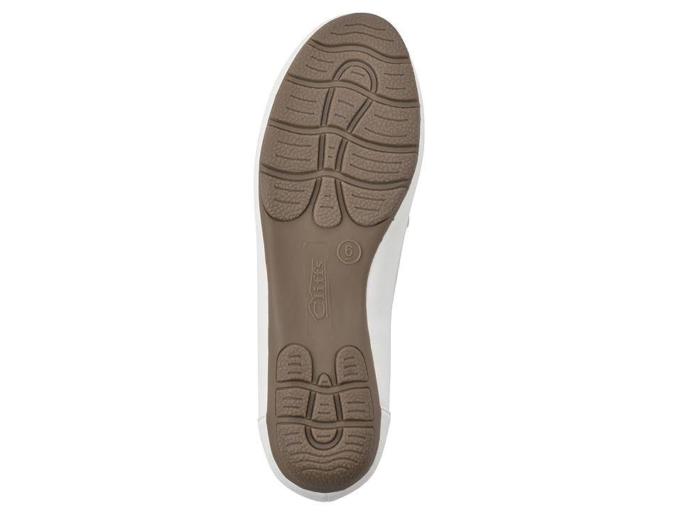 Cliffs by White Mountain Giver (Ecru) Women's Shoes Product Image