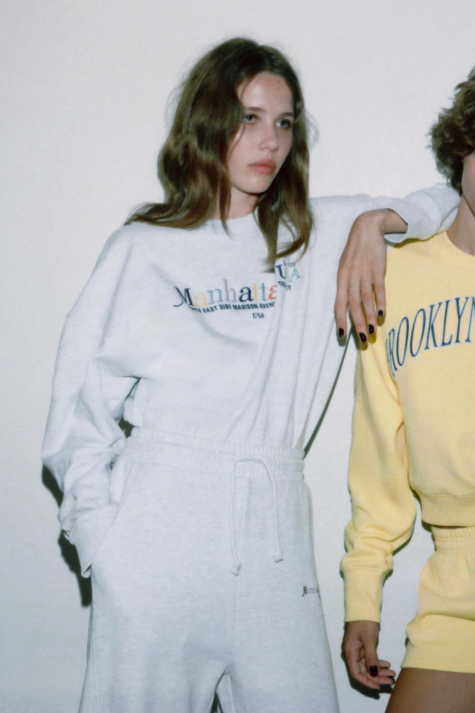 VARSITY PANTS Product Image