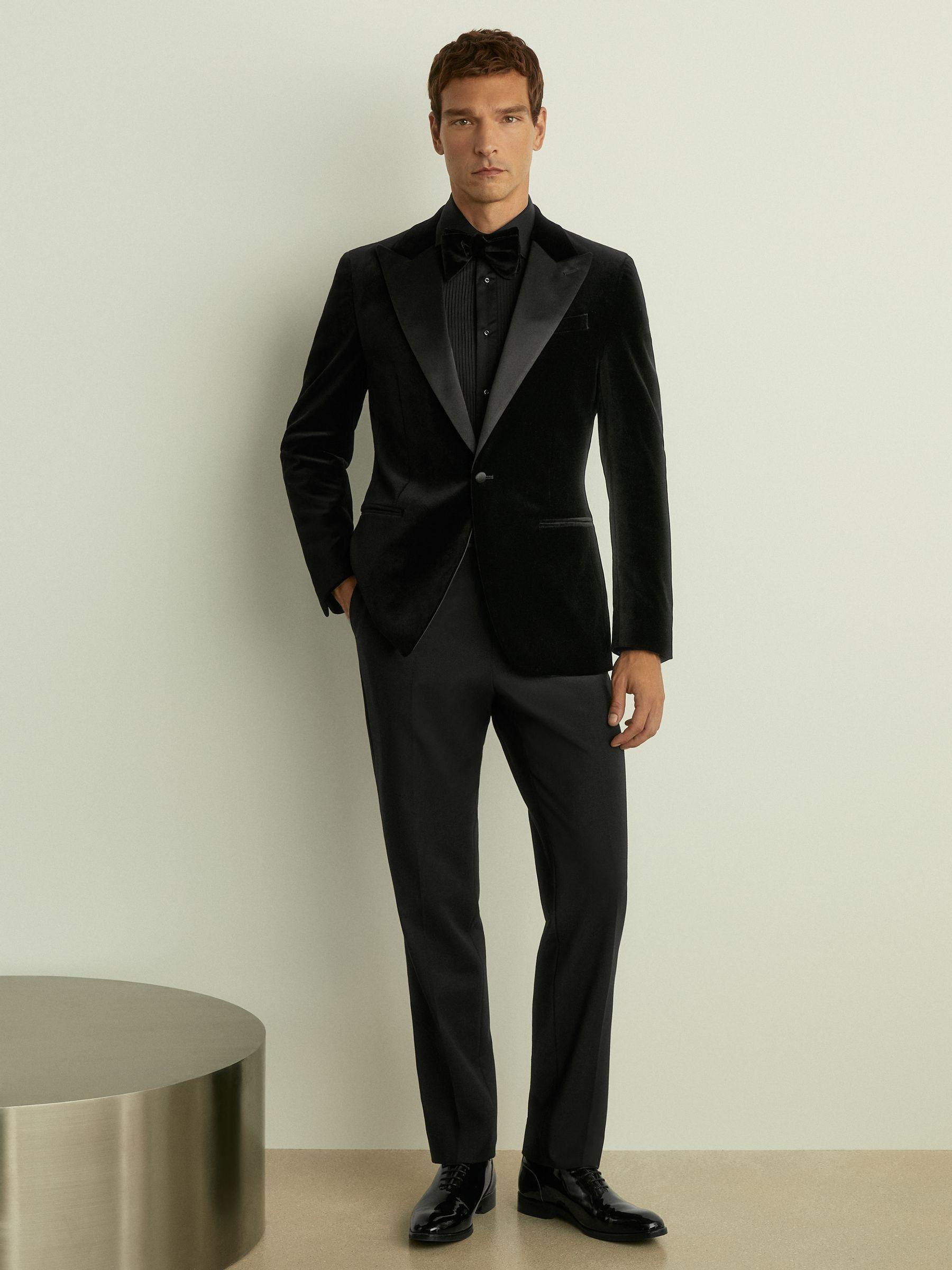 Velvet Single-Breasted Tuxedo Jacket in Black Product Image