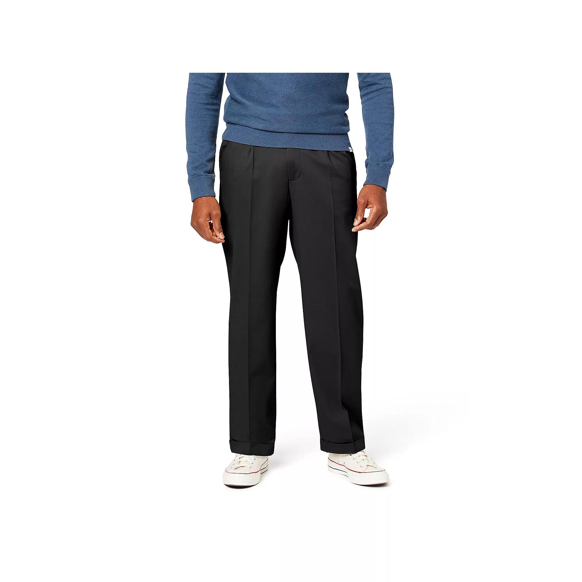 Men's Dockers® Relaxed Fit Comfort Stretch Pleated Cuffed Khaki Pants,  Product Image