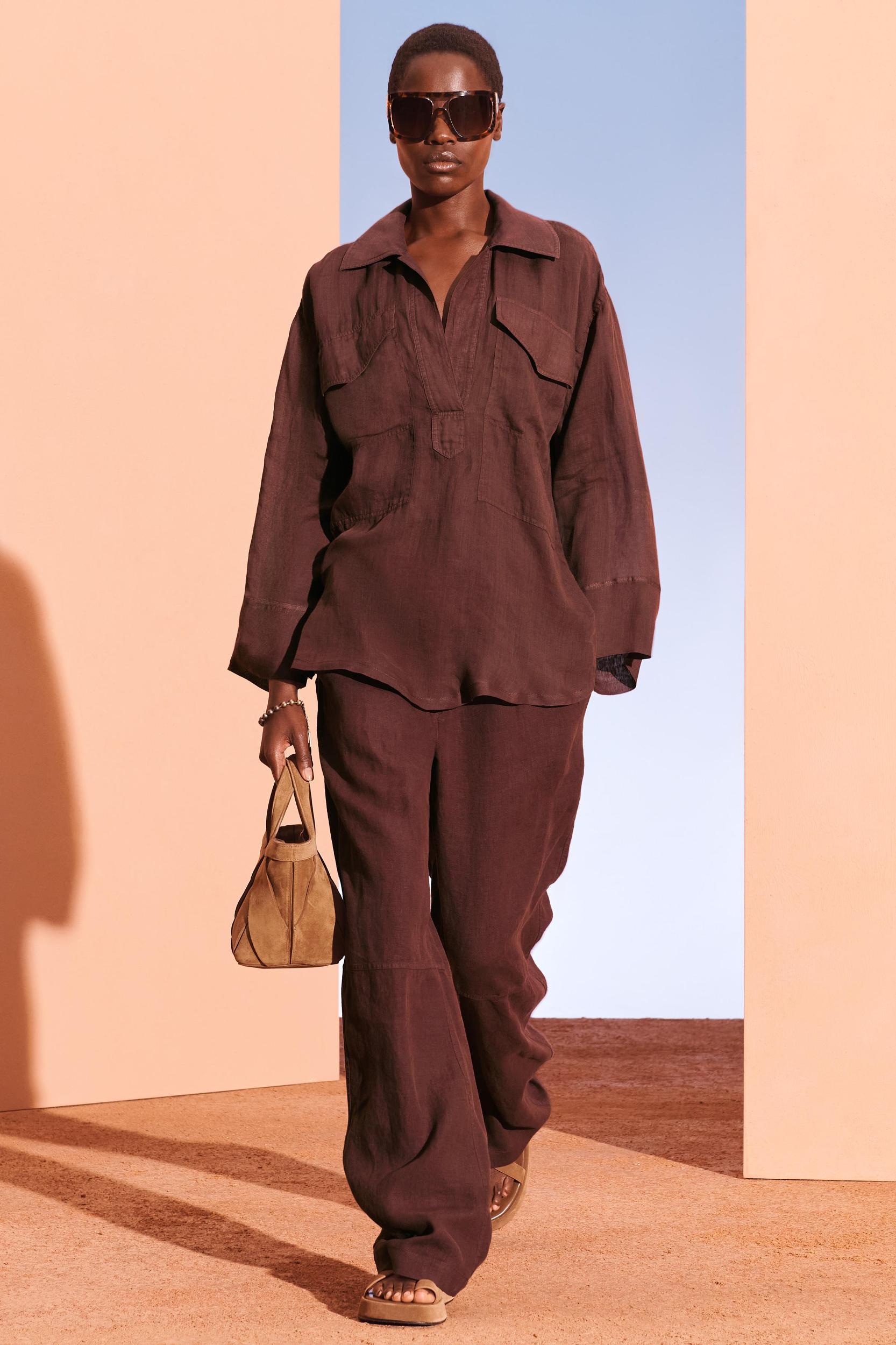 LTHR MN SHPPR Product Image