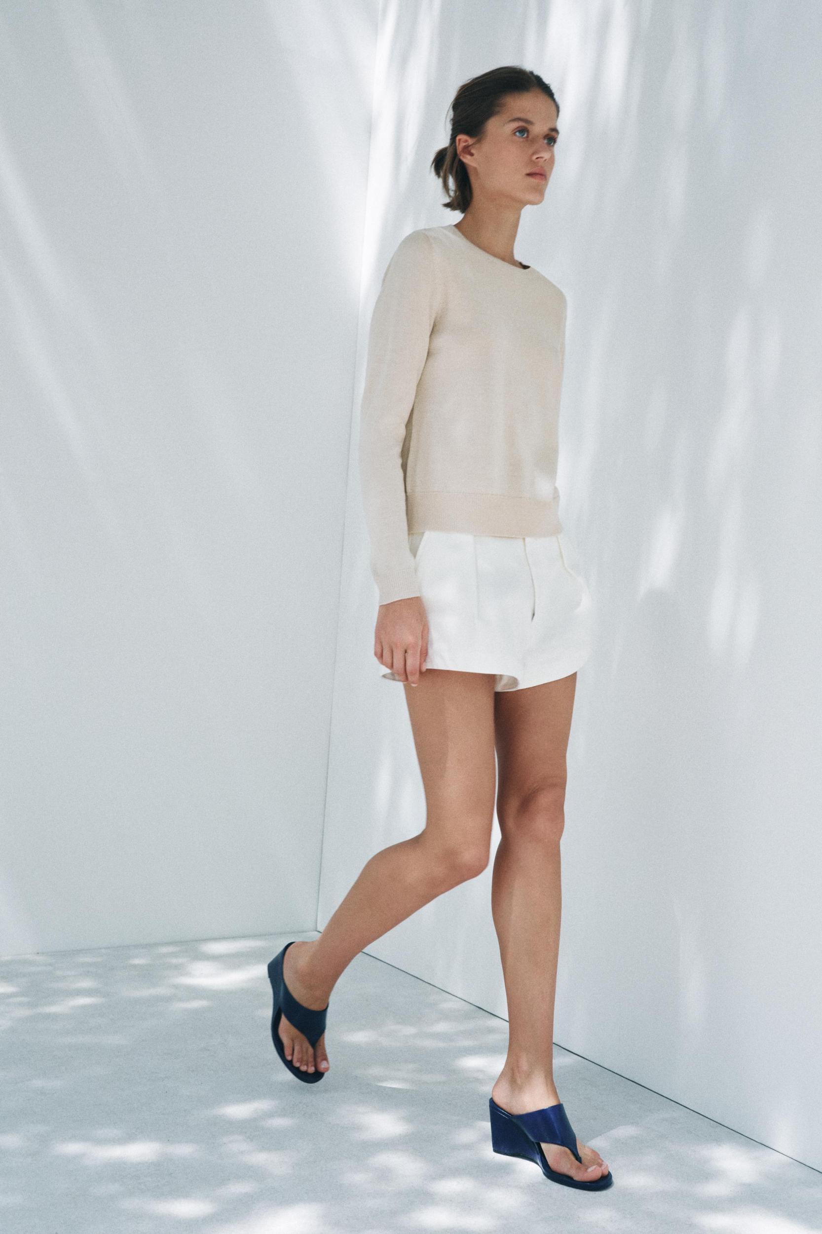 BASIC WOOL BLEND KNIT SWEATER Product Image