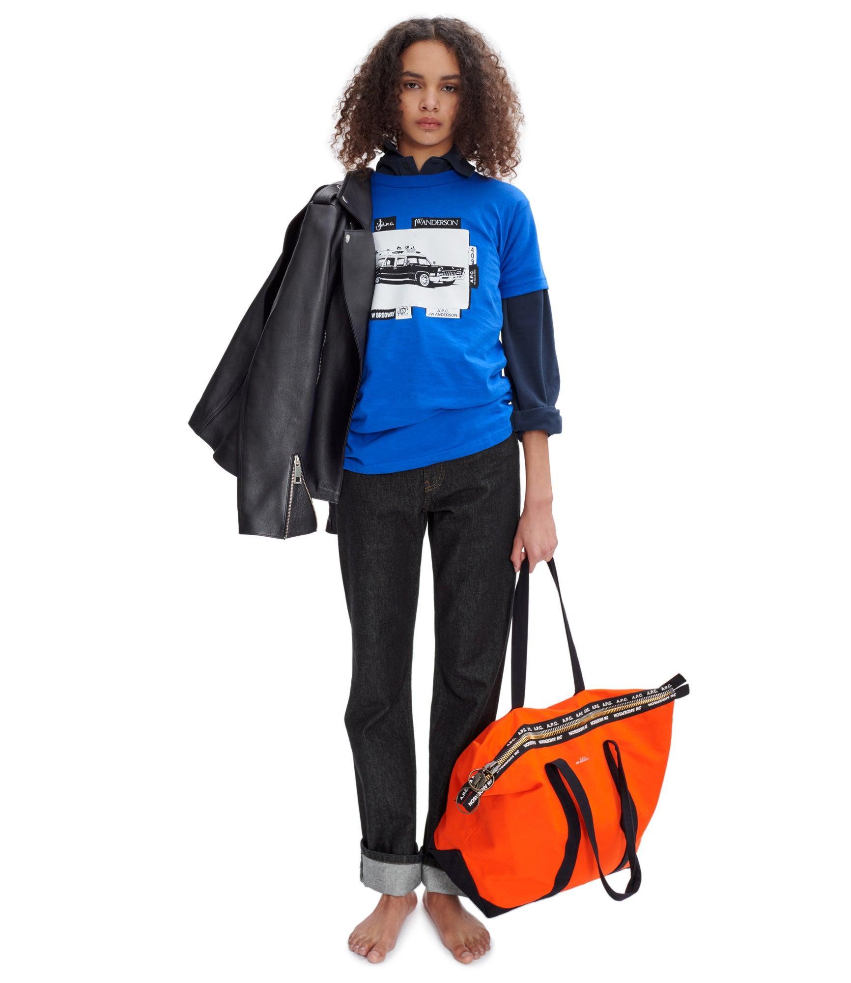 Jo T-shirt Unisex Product Image