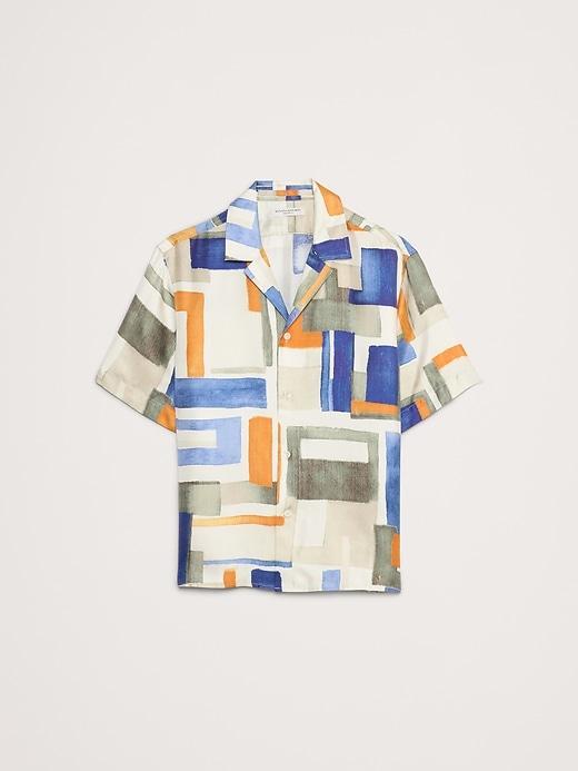 Standard-Fit Silk Resort Shirt Product Image