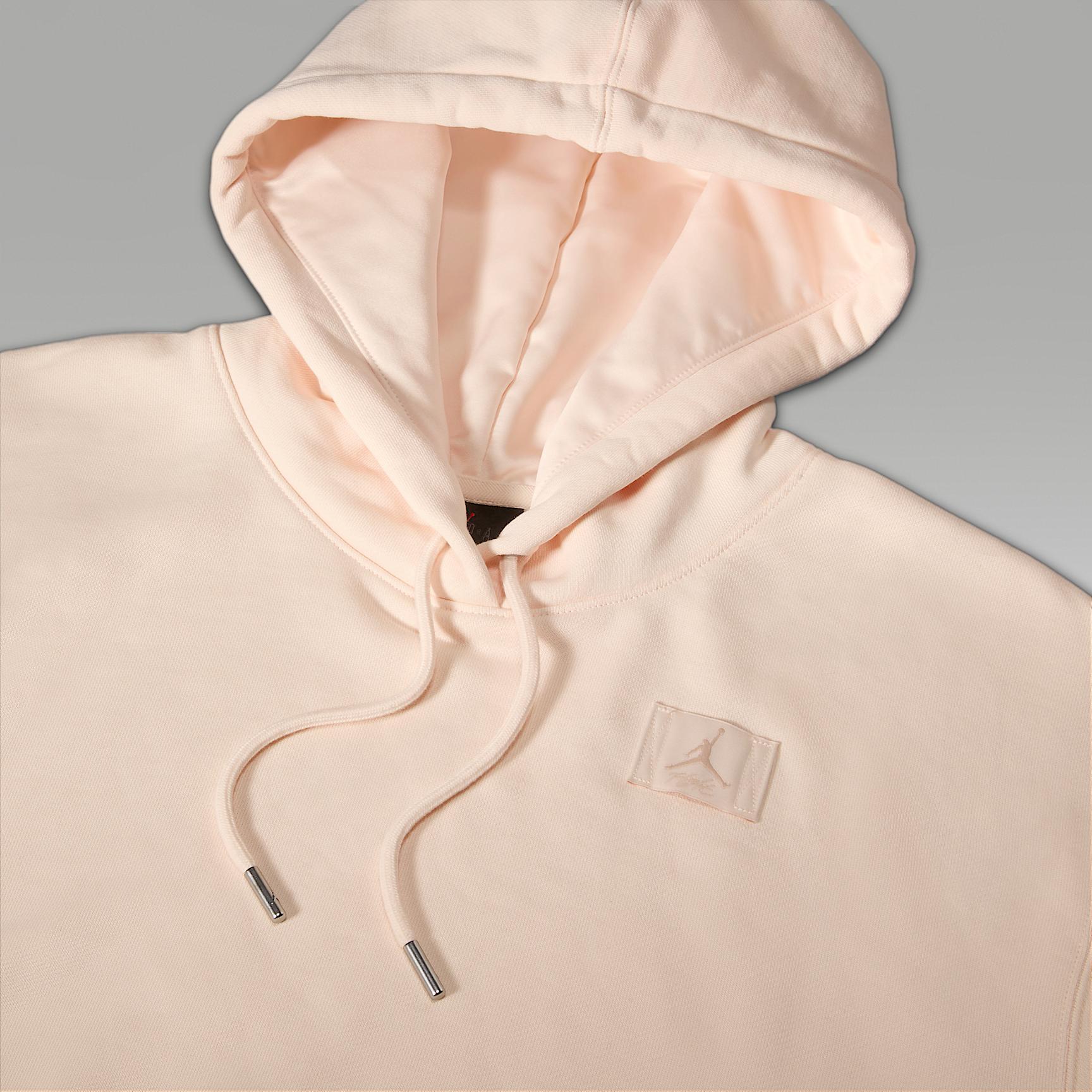 Women's Jordan Flight Fleece Satin-Lined Pullover Hoodie Product Image