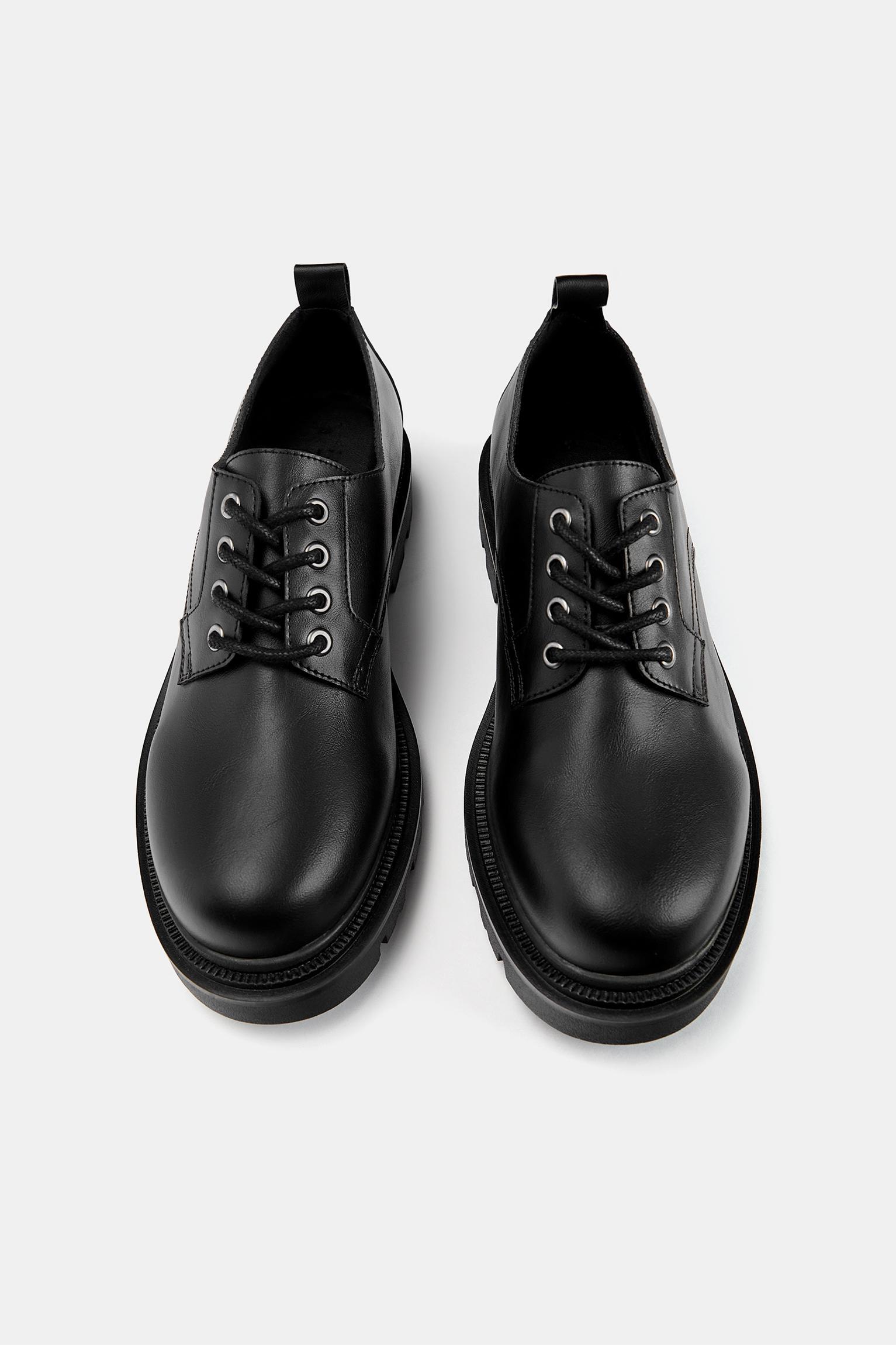 Lace-up shoes Product Image