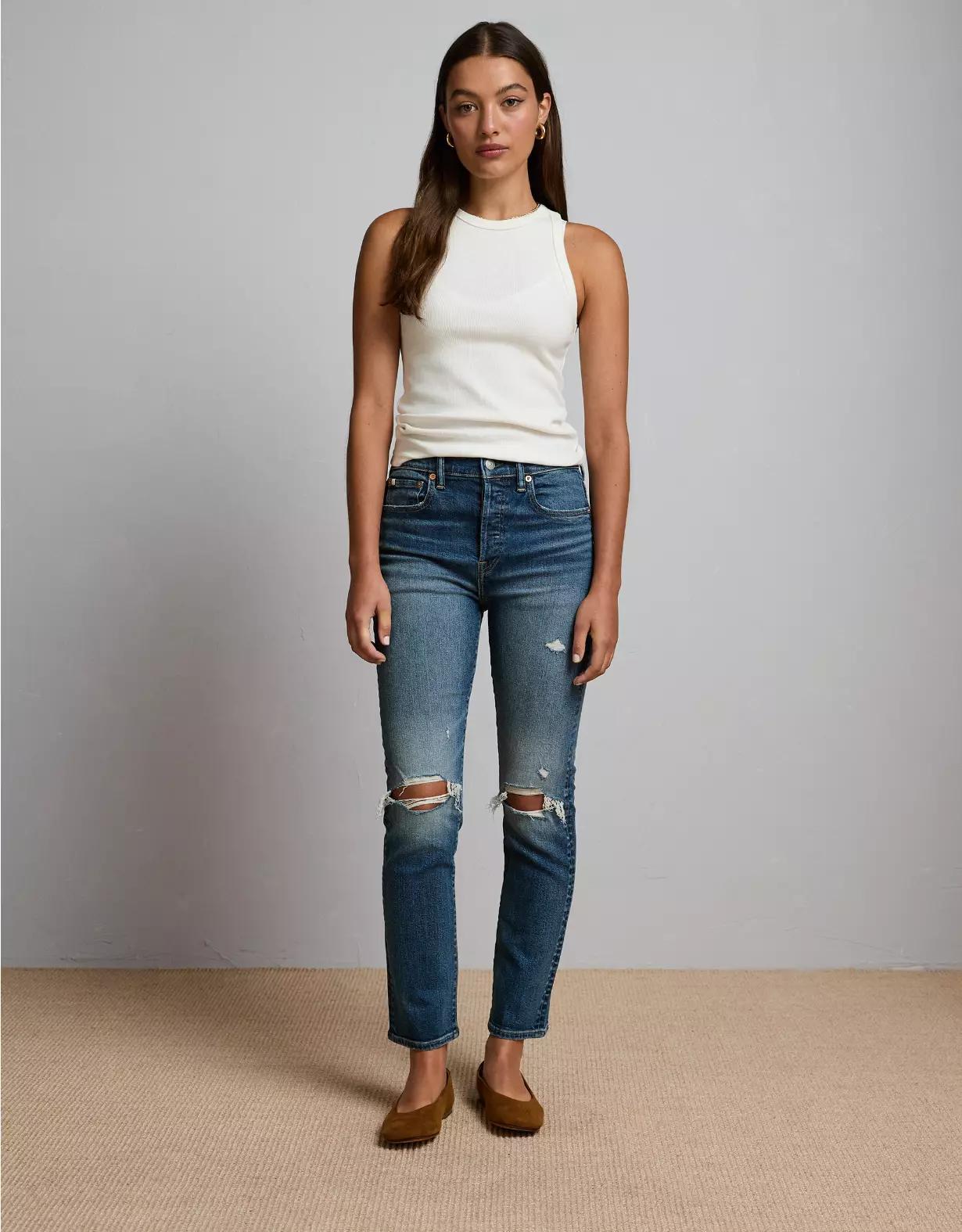 AE77 Premium Straight Crop Jean Product Image
