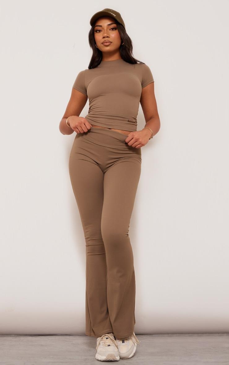 Tall Mocha Core Collection Tab Snatched Sculpt Short Sleeve T Shirt Product Image