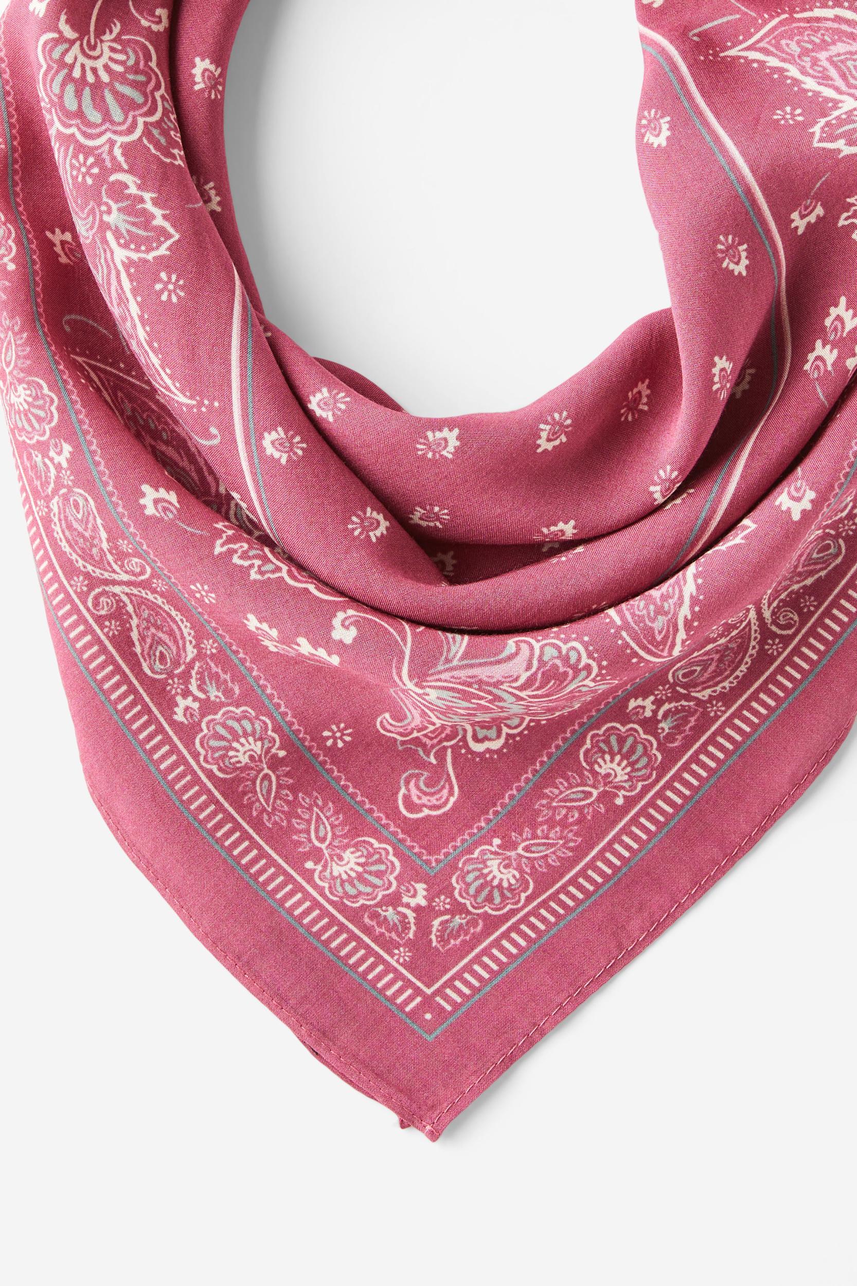 Bandana Scarf Product Image