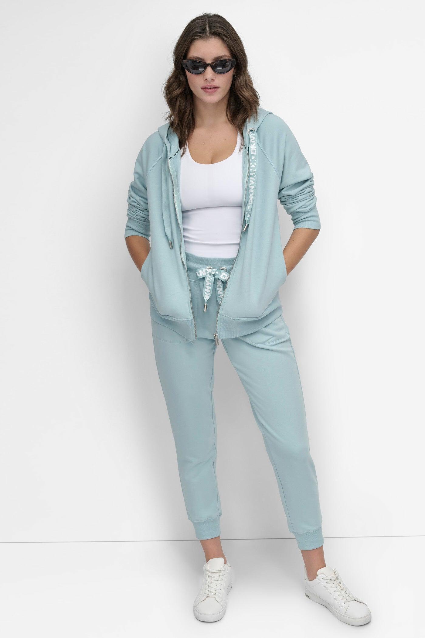 LOGO DRAWSTRING PERFORMANCE HOODIE Product Image