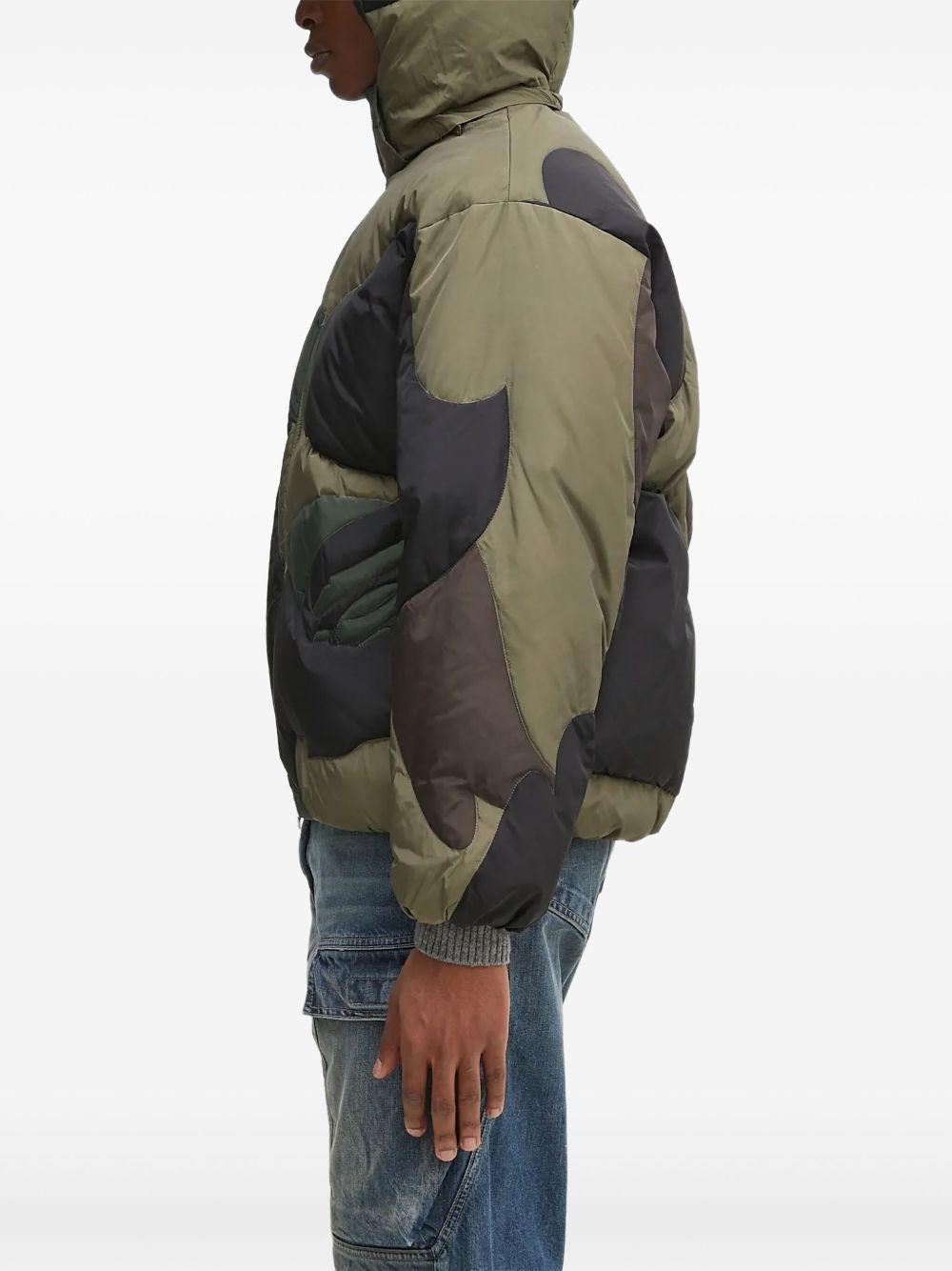 camouflage-pattern quilted jacket Product Image