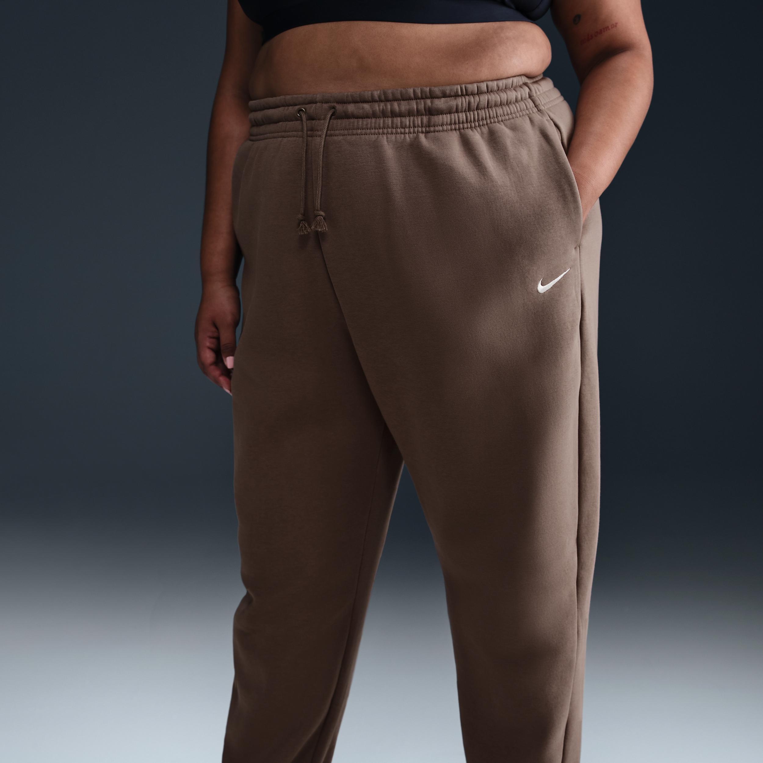 Women's Nike Sportswear Phoenix Fleece High-Waisted Oversized Sweatpants (Plus Size) Product Image