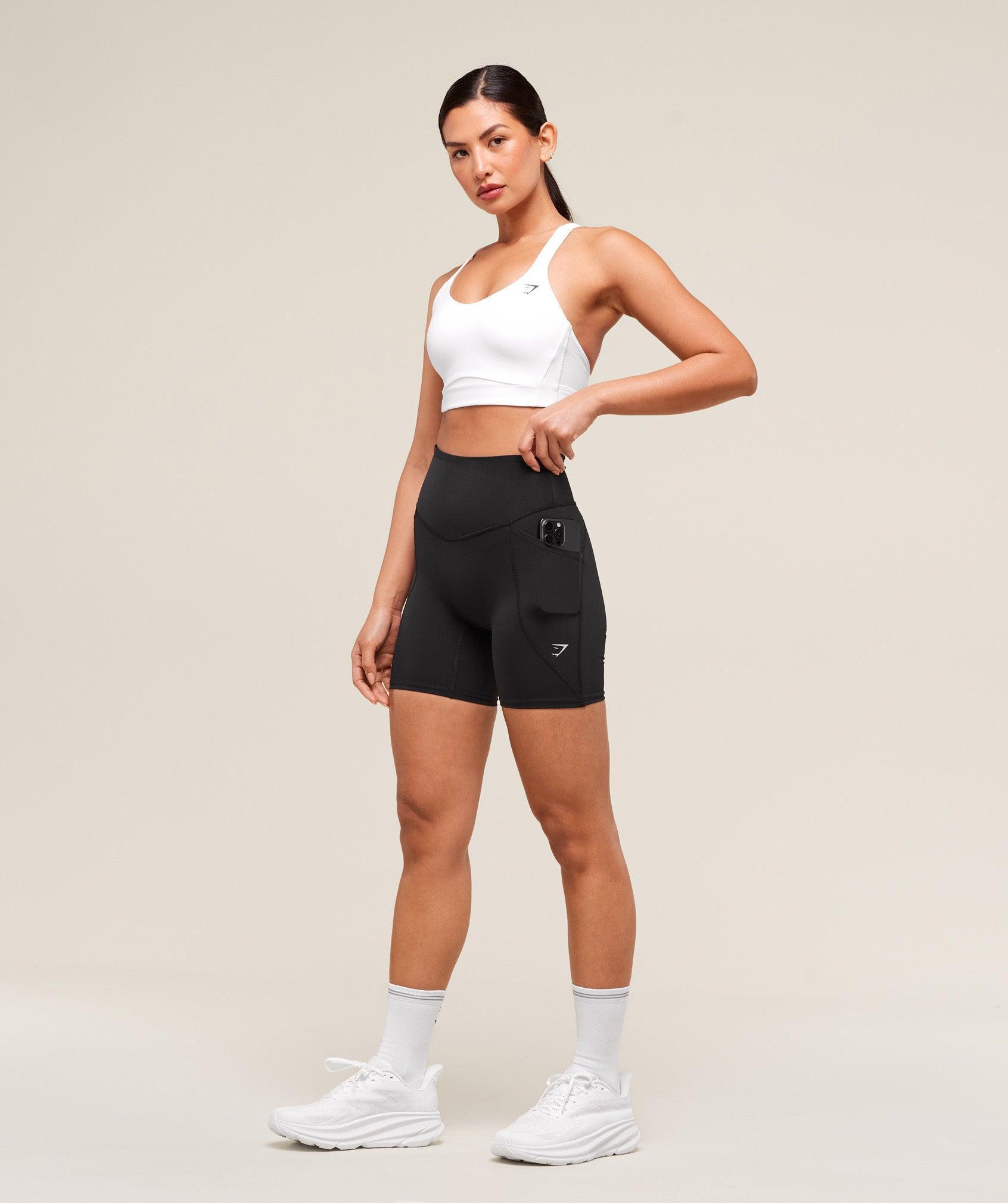 Gymshark Running Pocket 6" Shorts - Black Female Product Image