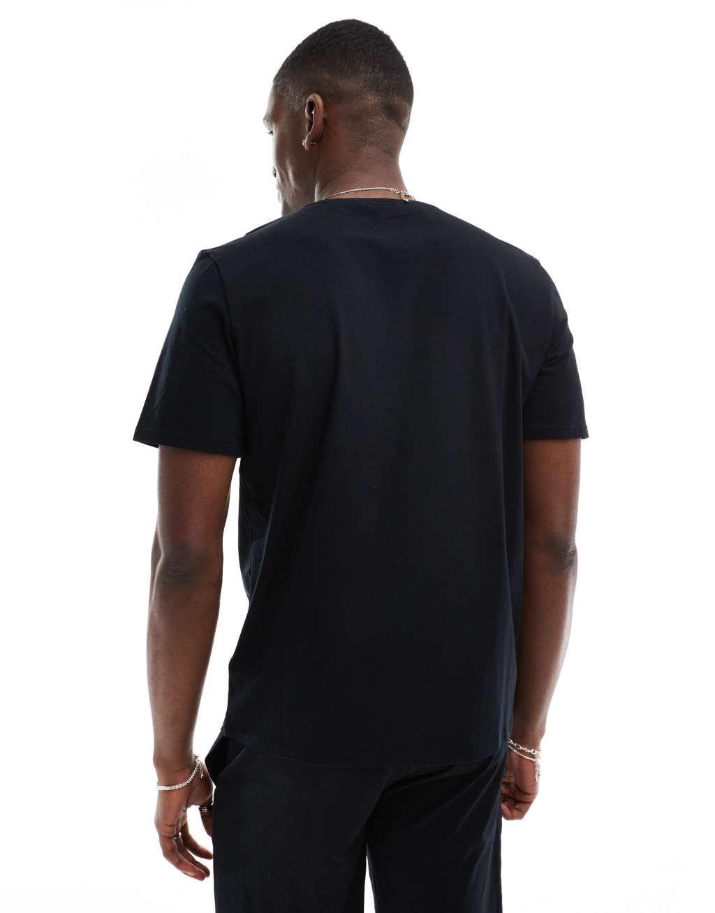 BOSS Bodywear unique t-shirt in black - part of a set Product Image