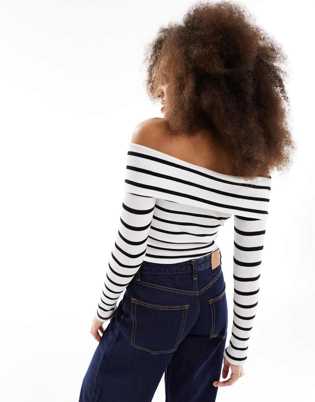 Pull & Bear off shoulder long sleeved top Product Image