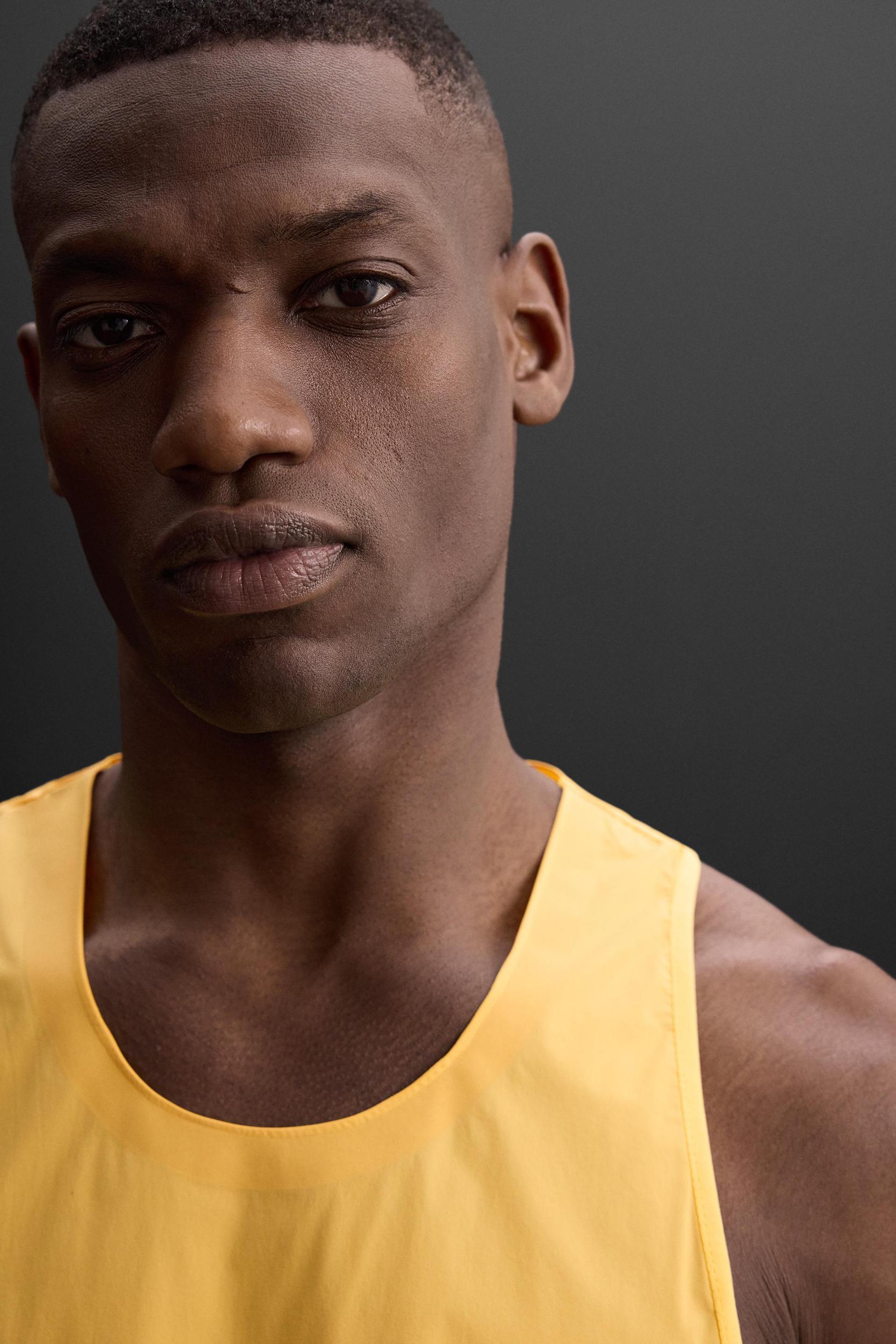 LIGHTWEIGHT TECHNICAL TANK TOP Product Image