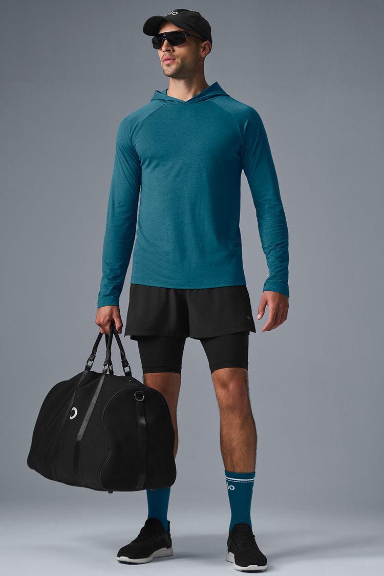 Core Hooded Runner - Oceanic Teal Product Image