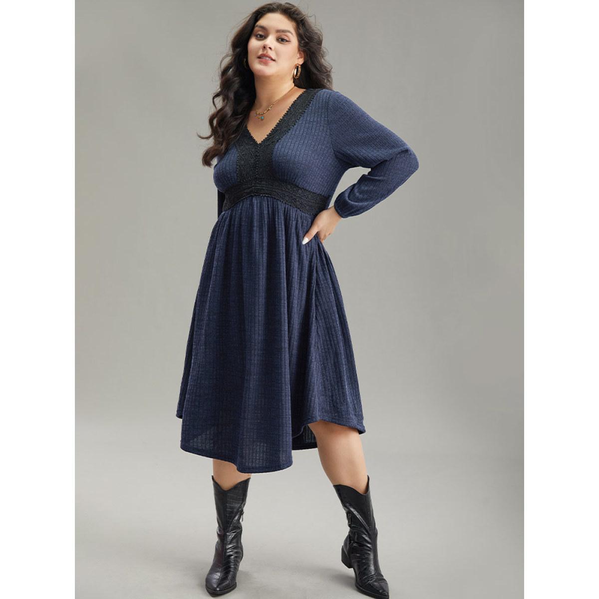 Plus Size Rib Knit Lace Panel Contrast Pocket Dress DarkBlue Women Casual Elastic cuffs V-neck Long Sleeve Curvy Midi Dress BloomChic 30/6X Product Image