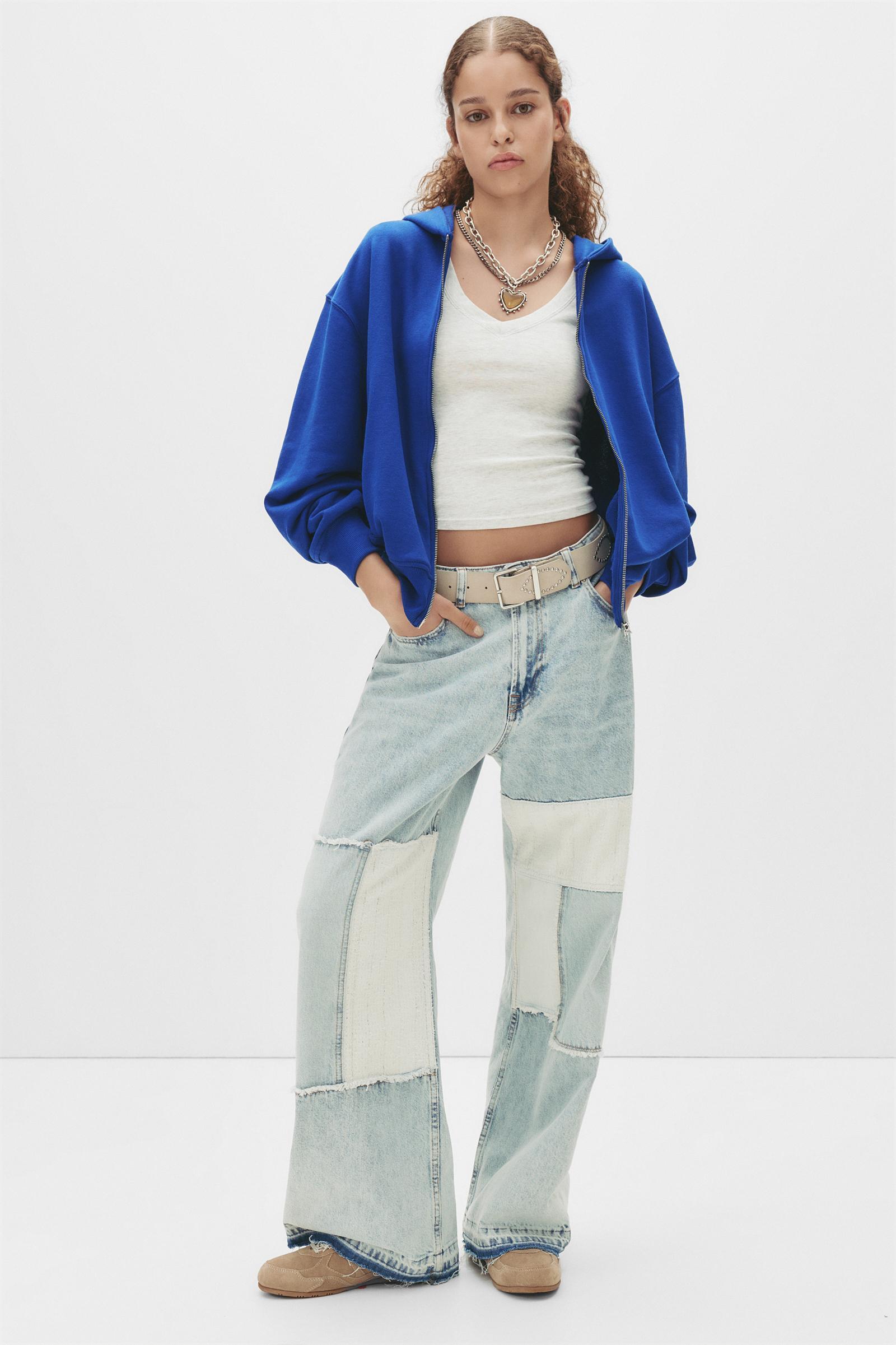 Hoodie with zipper Product Image